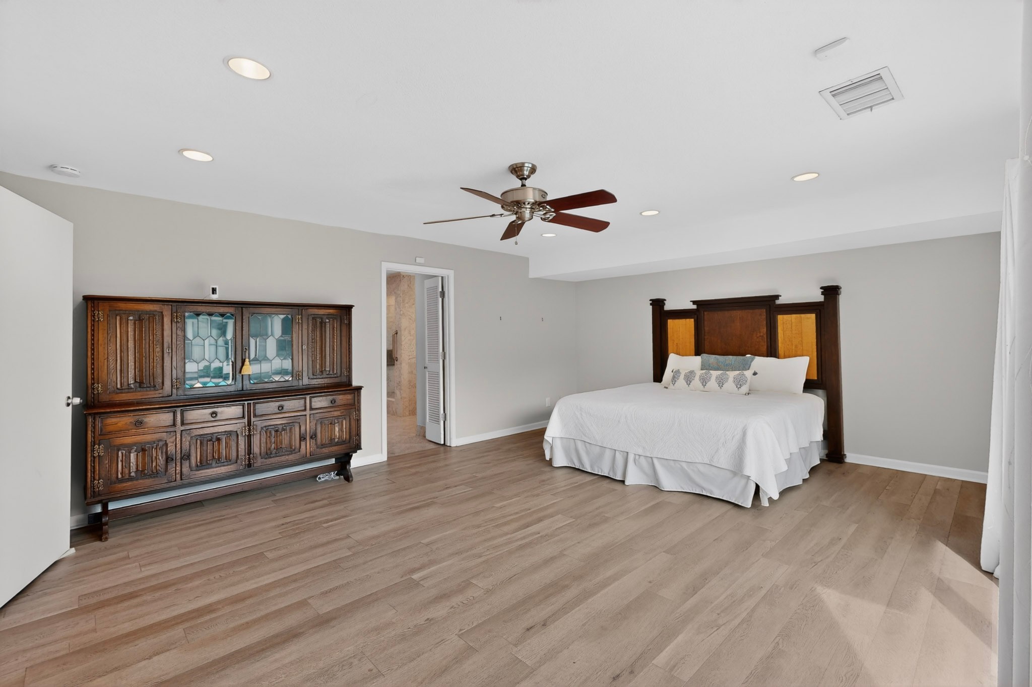 7109 Alpha Road