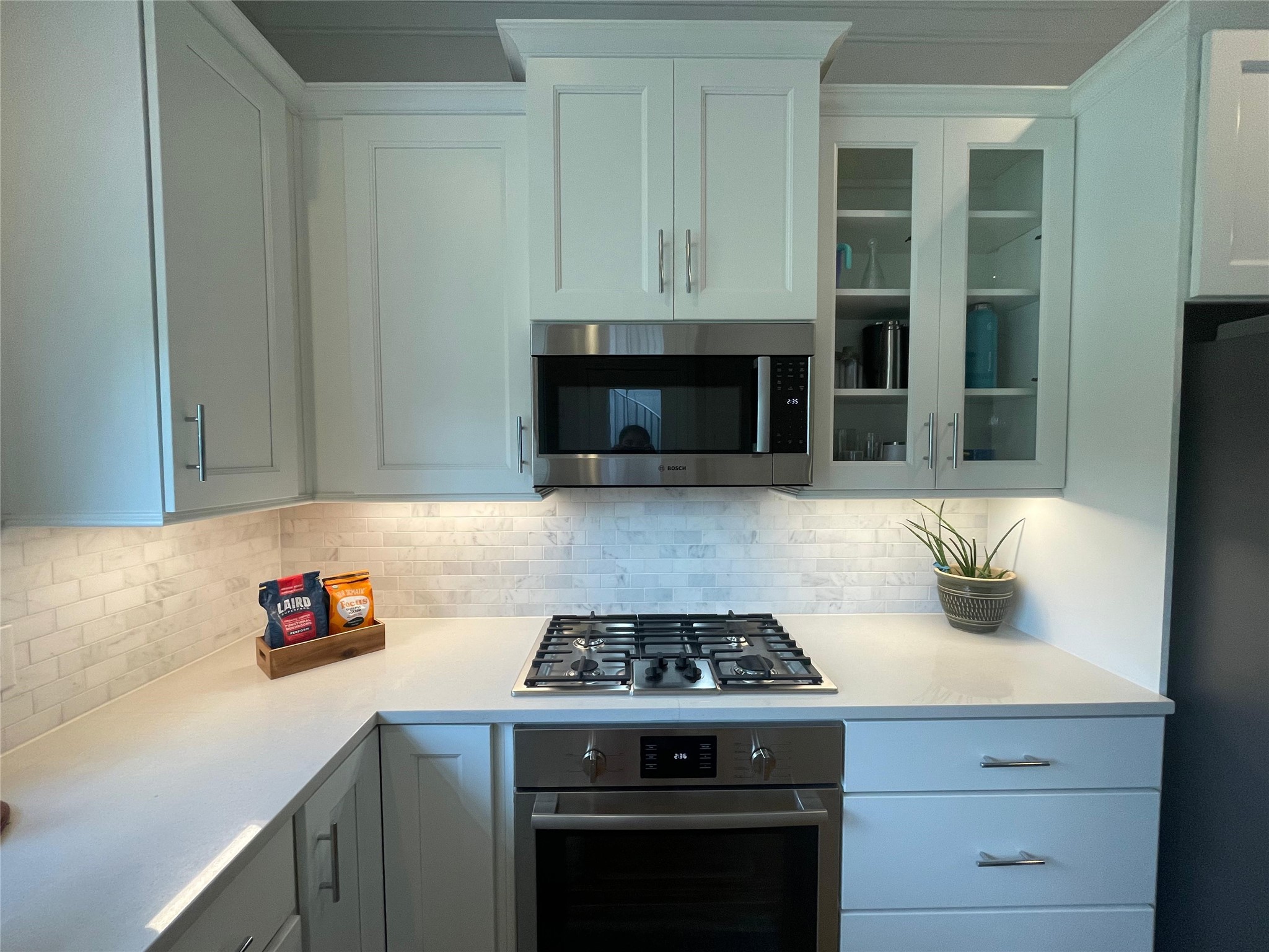 7333 Valley View Lane 404