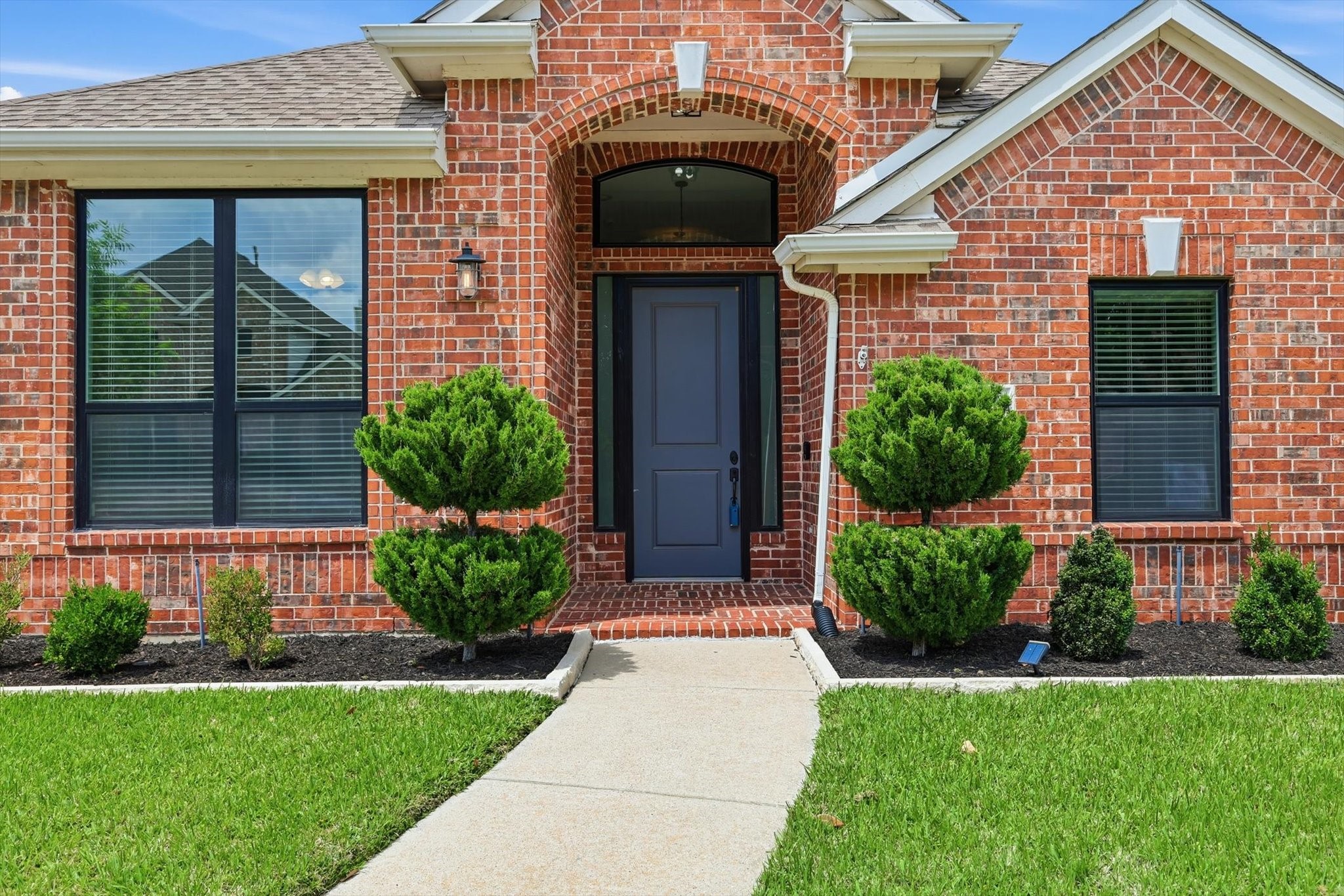 5816 Bentley Lane