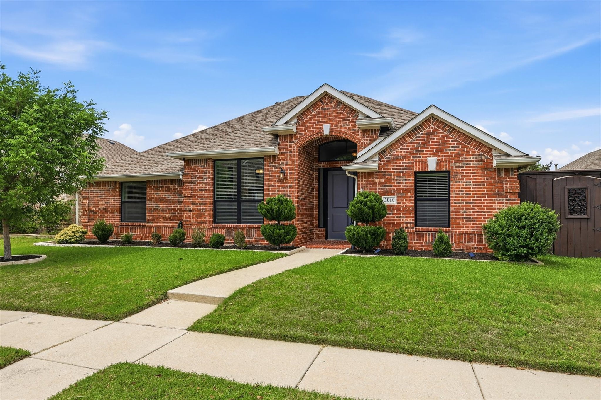 5816 Bentley Lane