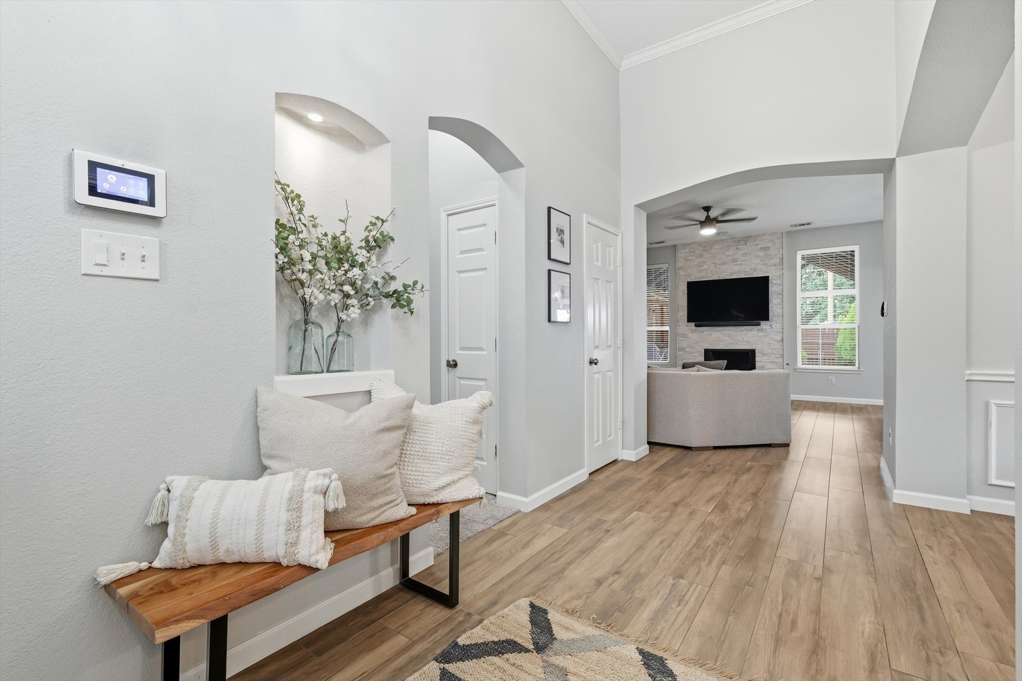 5816 Bentley Lane