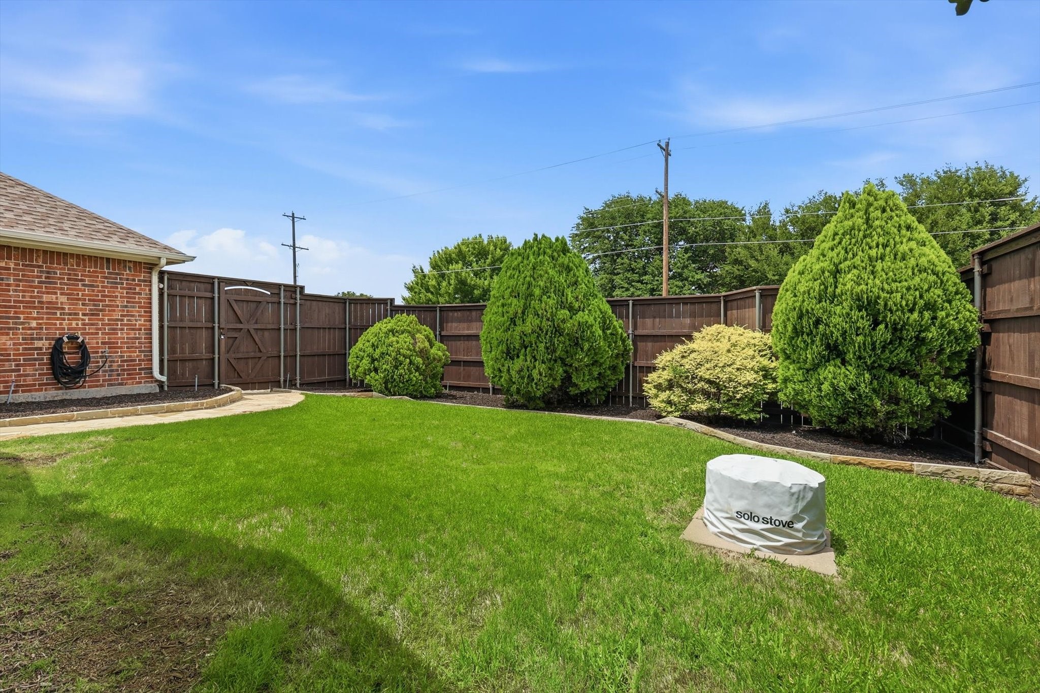 5816 Bentley Lane