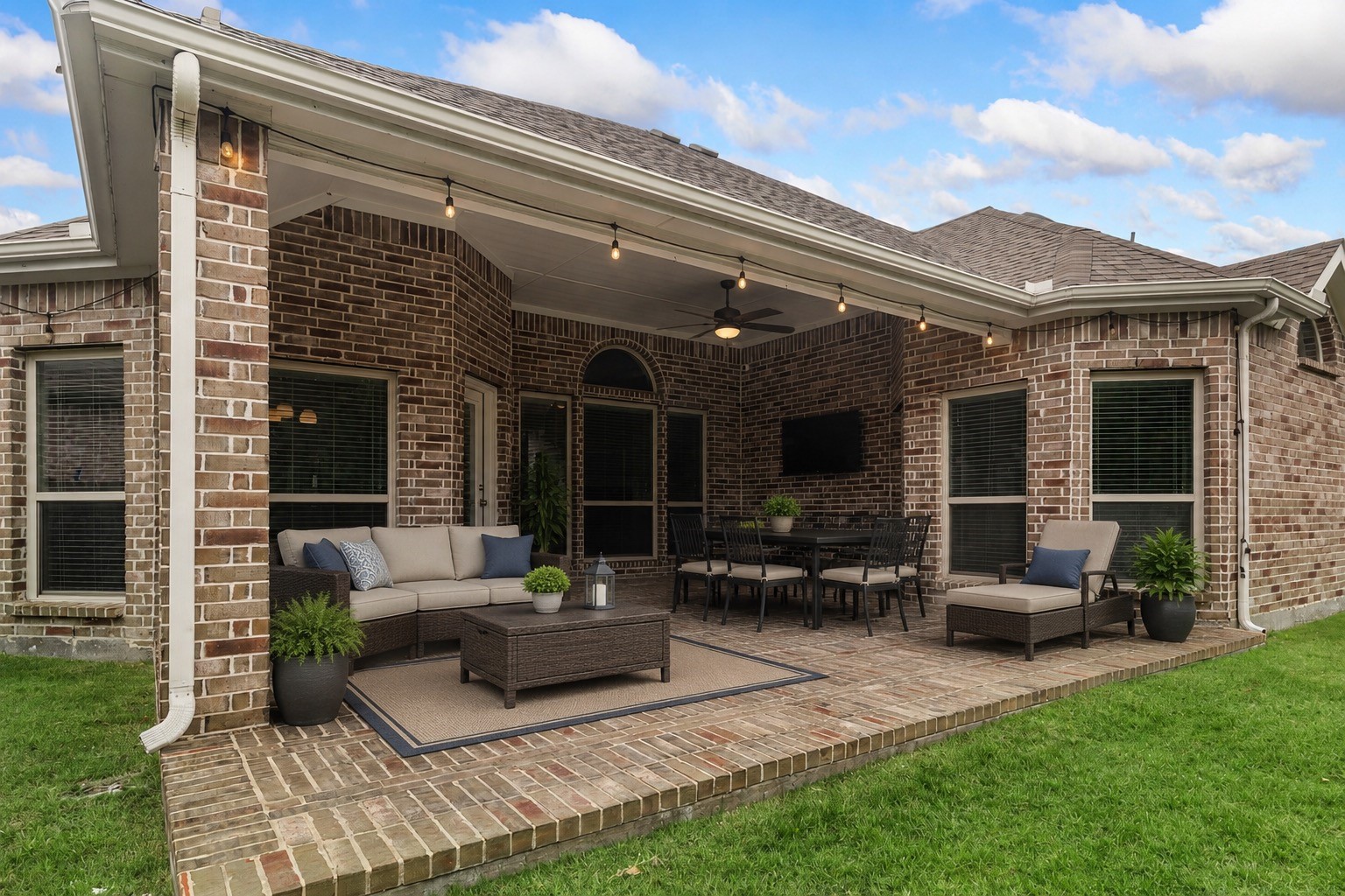 2410 Richland Chambers Court