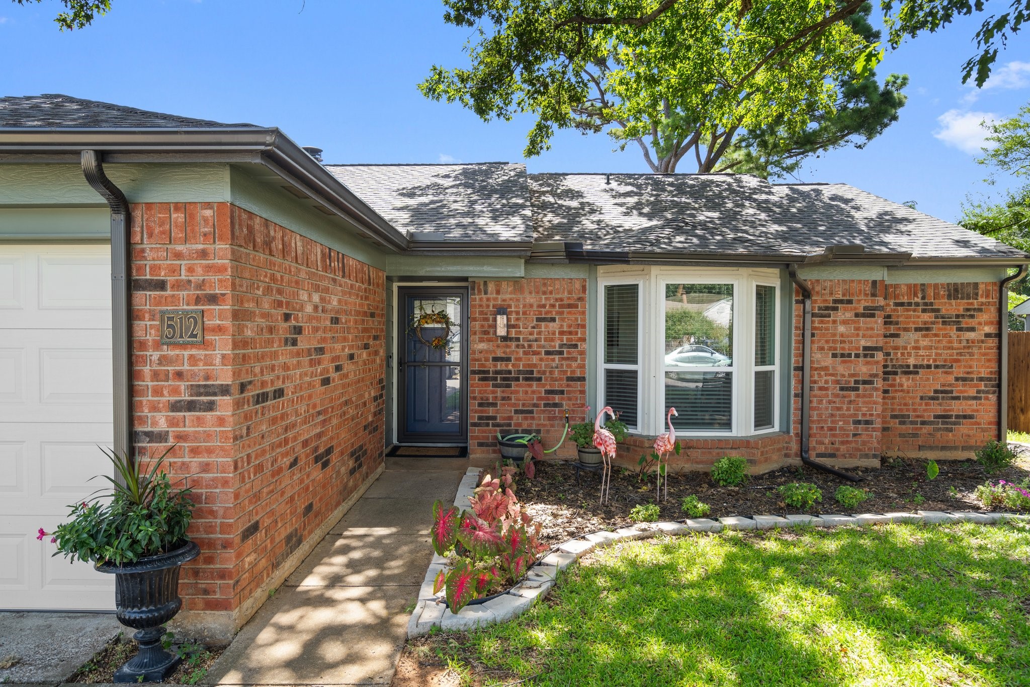 512 Yellowstone Drive