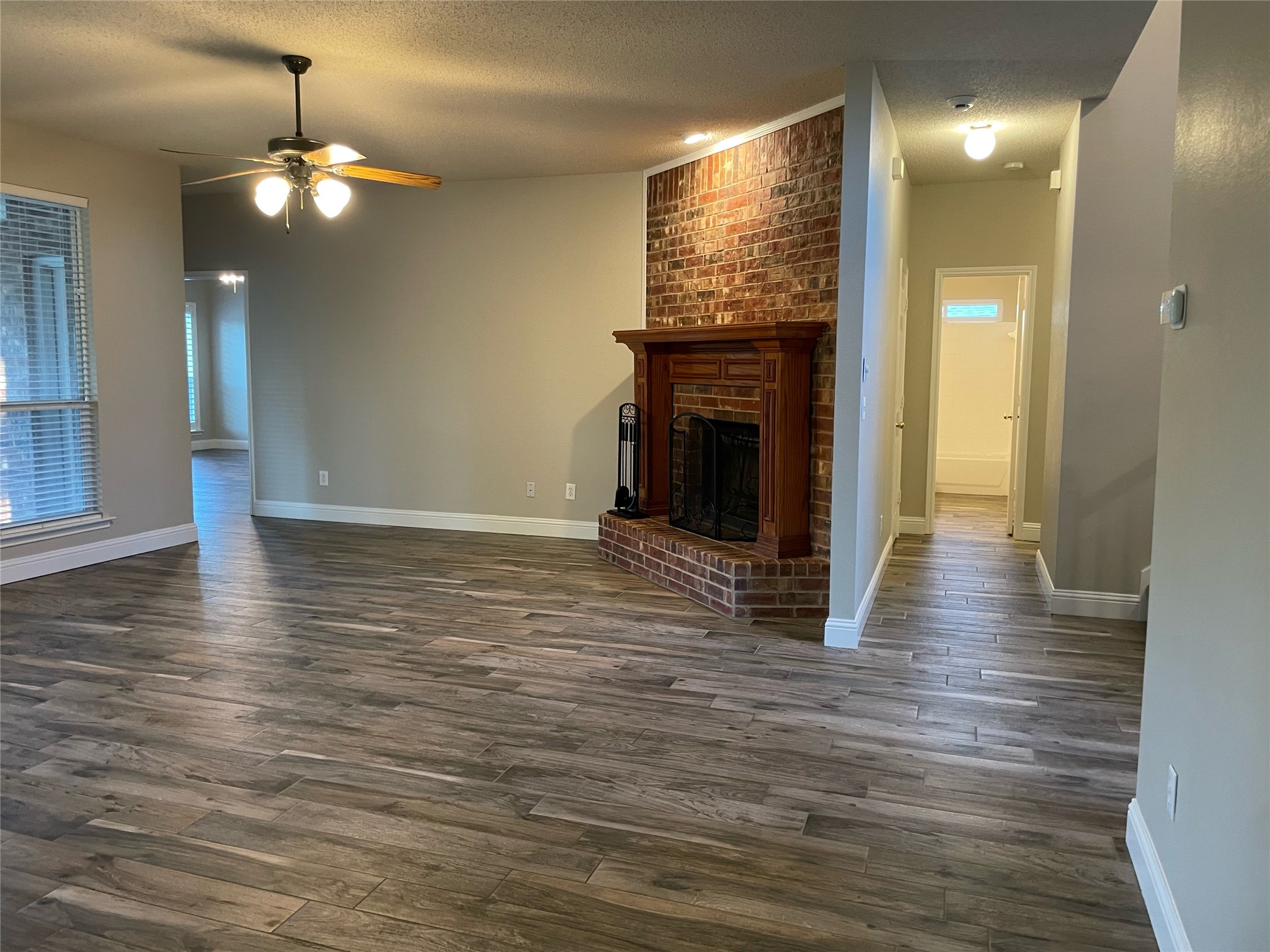 1614 N Timber Brook Drive