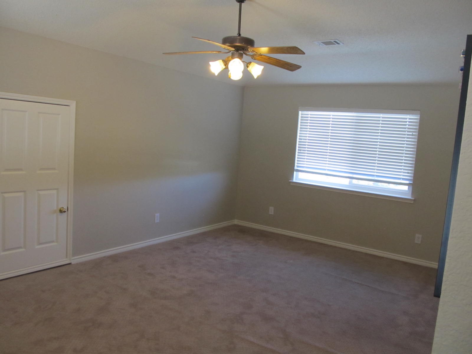 1614 N Timber Brook Drive