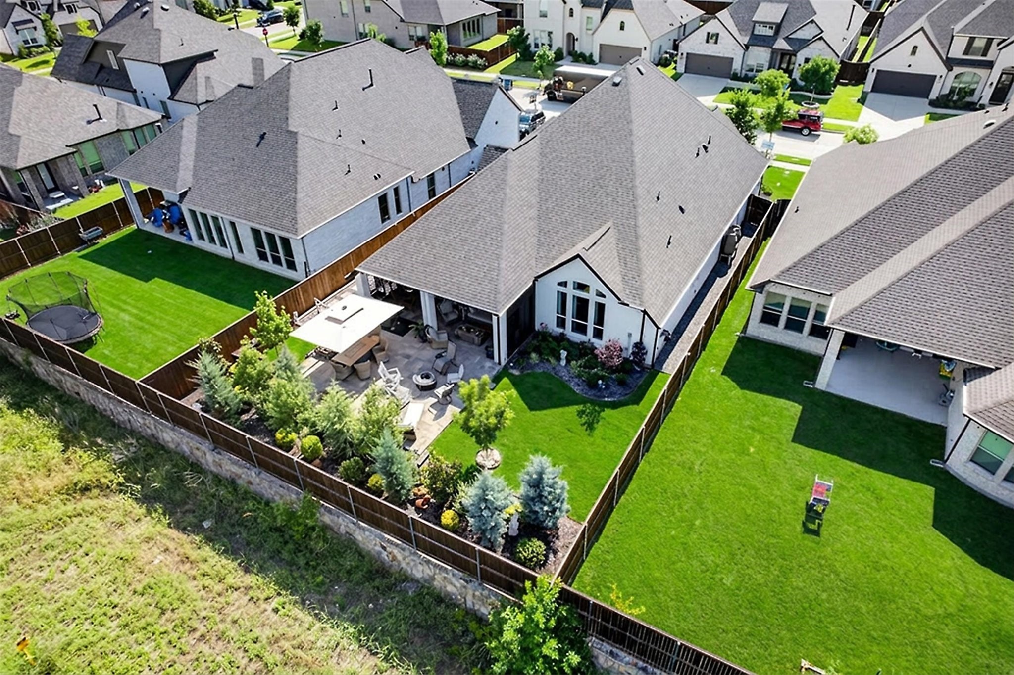 3816 Chesapeake Way