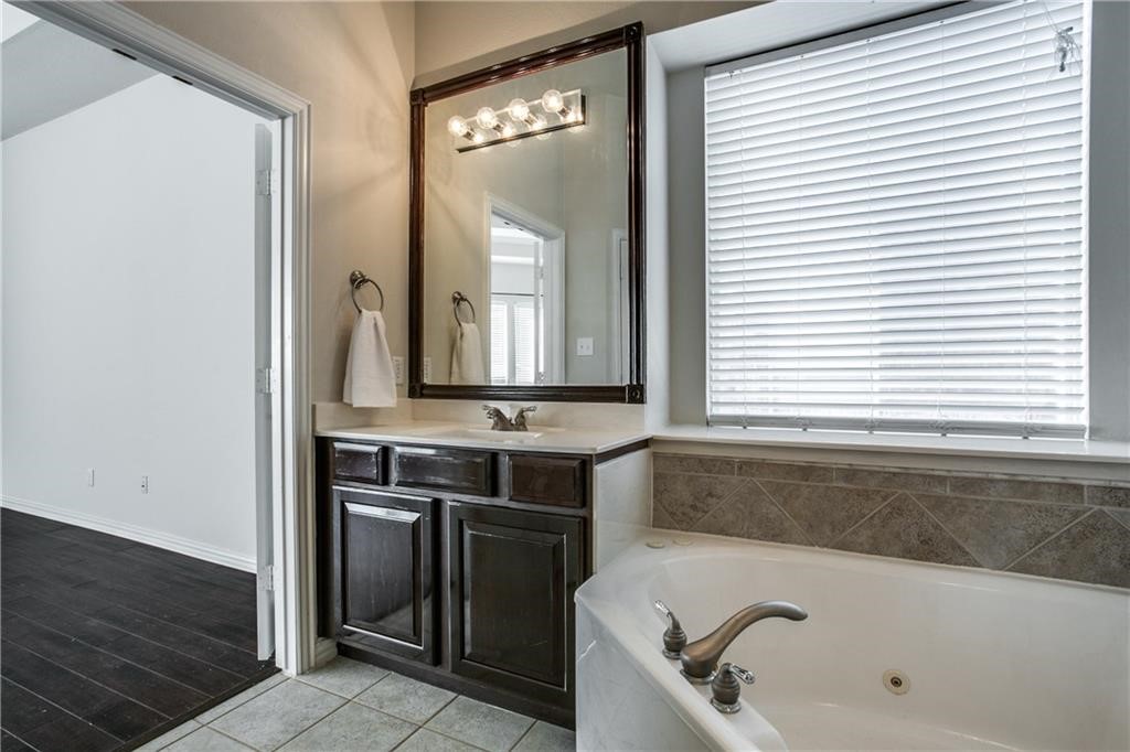 4193 Victory Drive