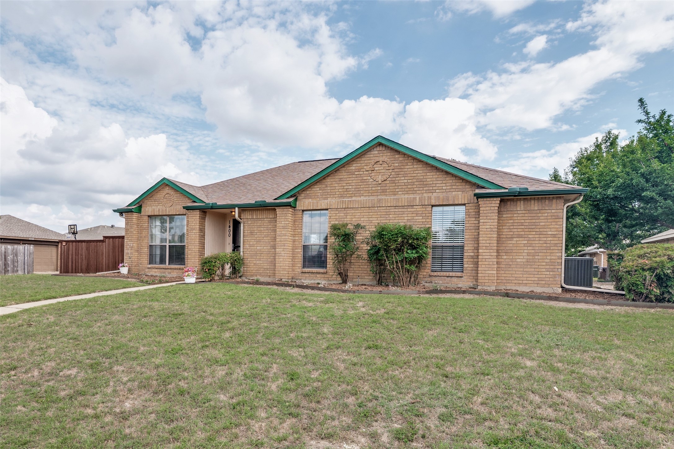 1400 Chicota Drive