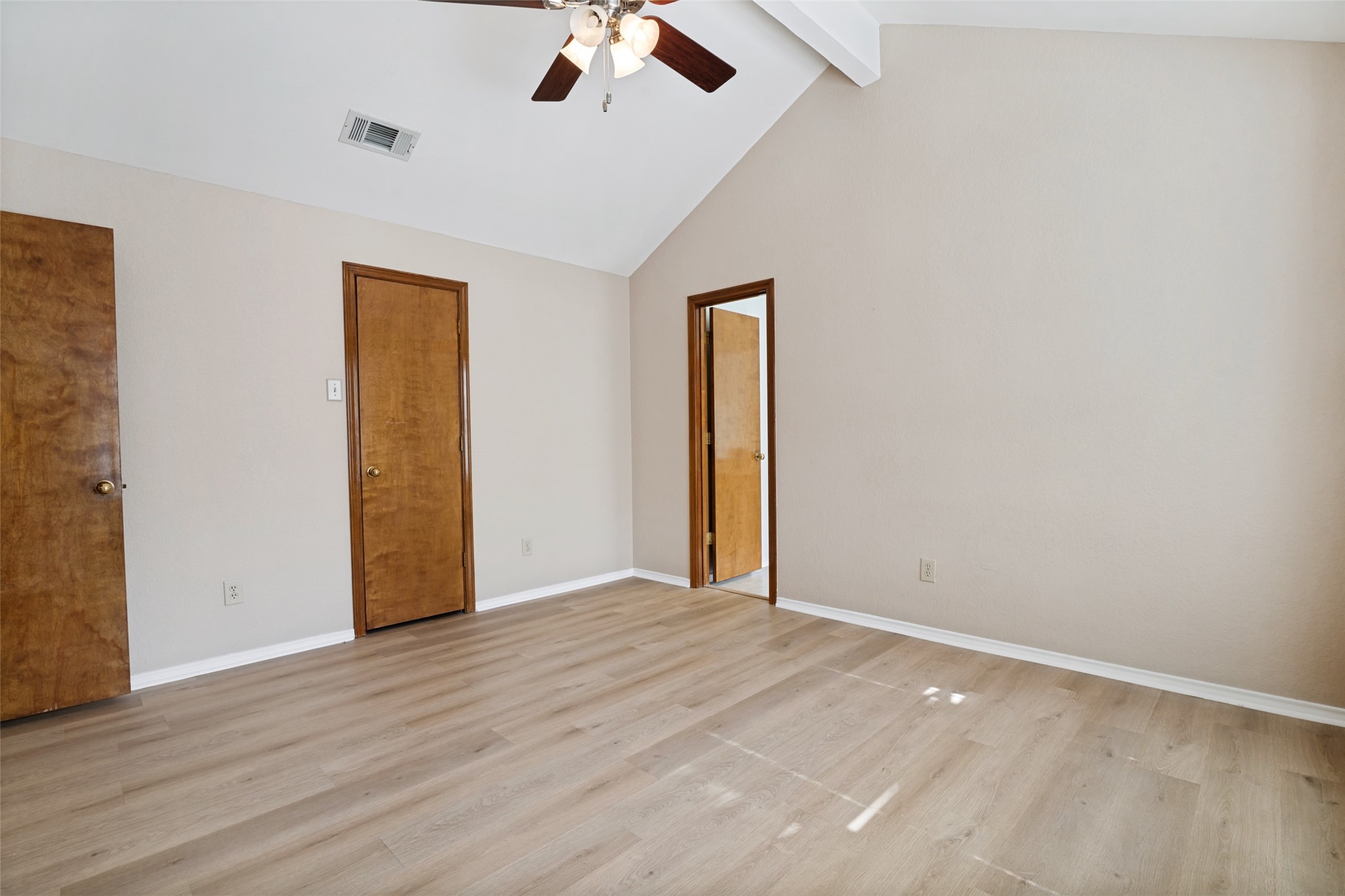 1400 Chicota Drive