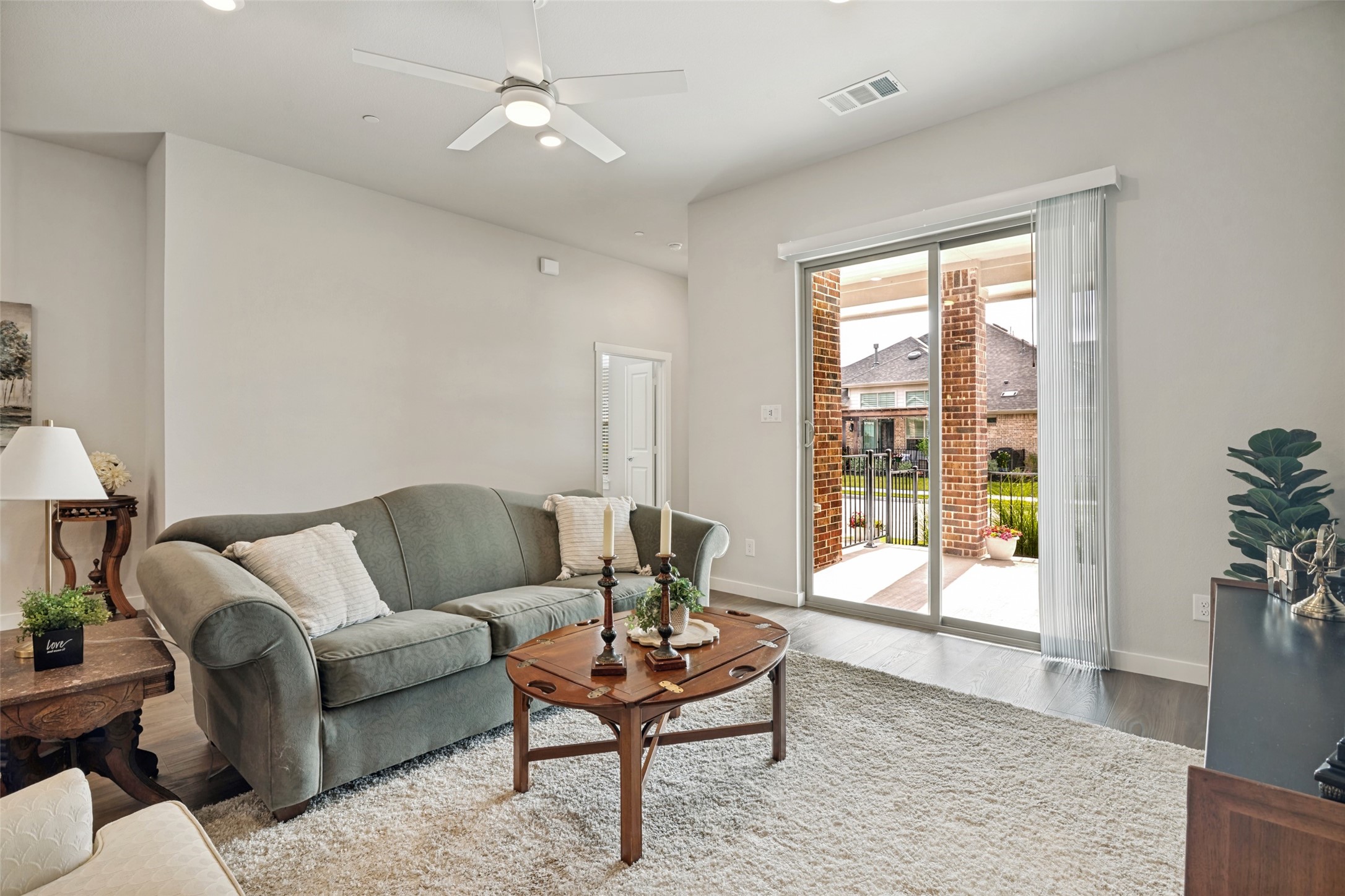 618 Tall Grass Trail