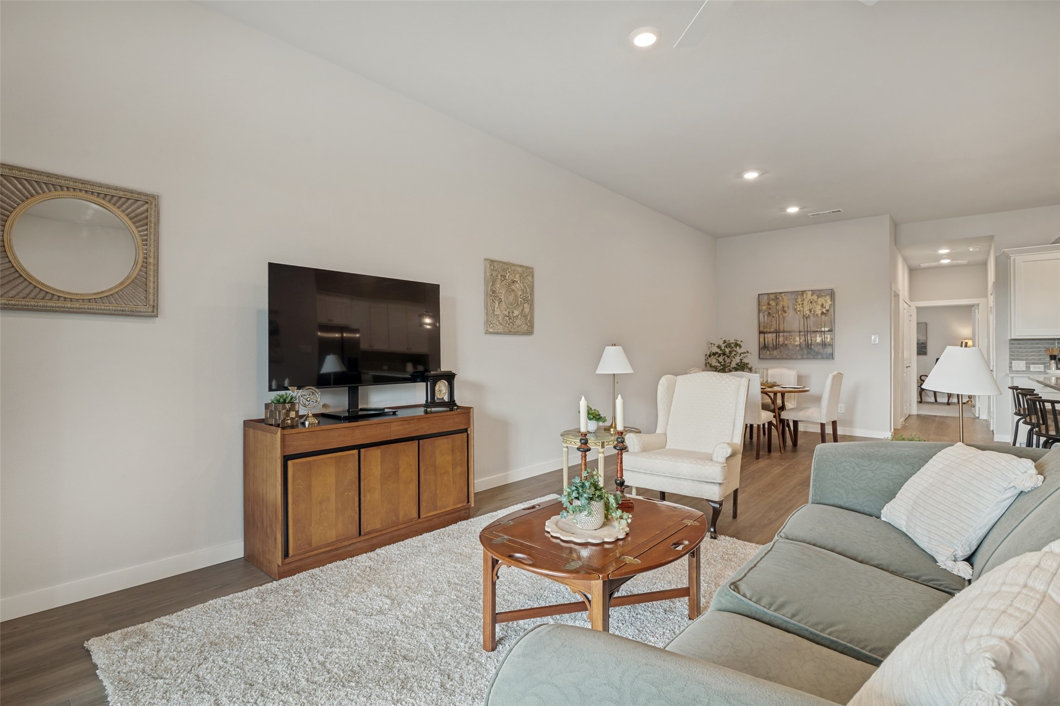 618 Tall Grass Trail