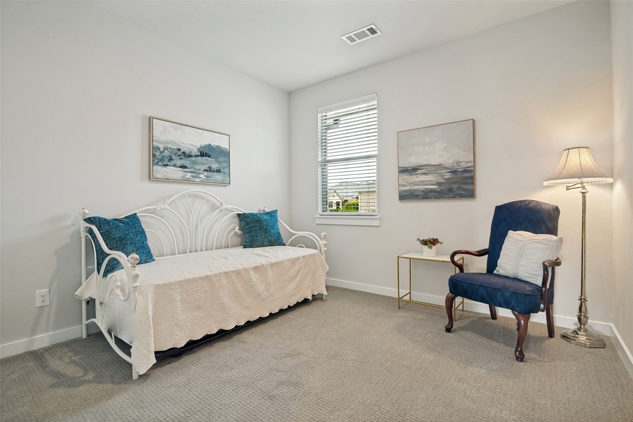 618 Tall Grass Trail