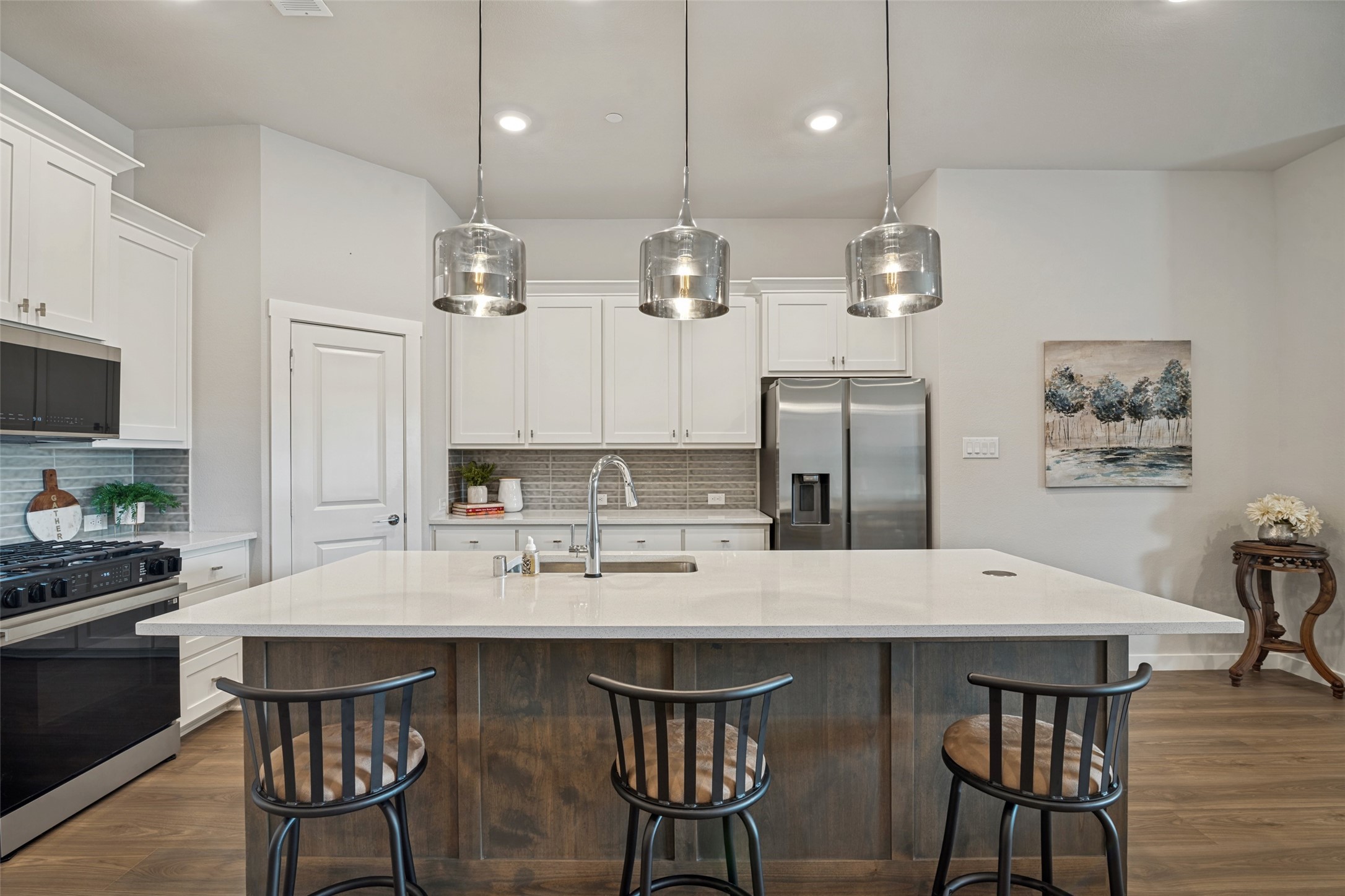 618 Tall Grass Trail