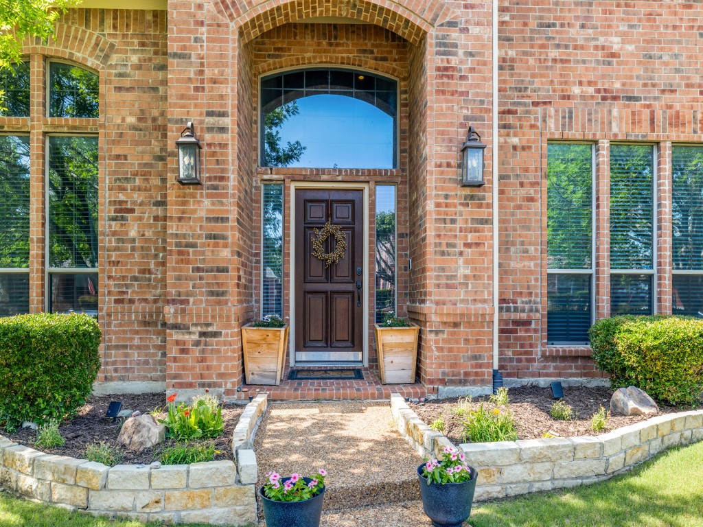 607 Chalk Hill Lane