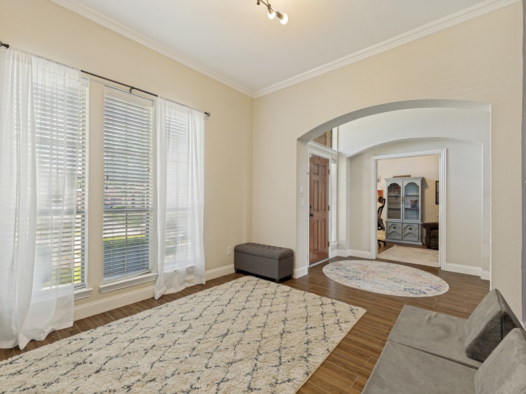 607 Chalk Hill Lane