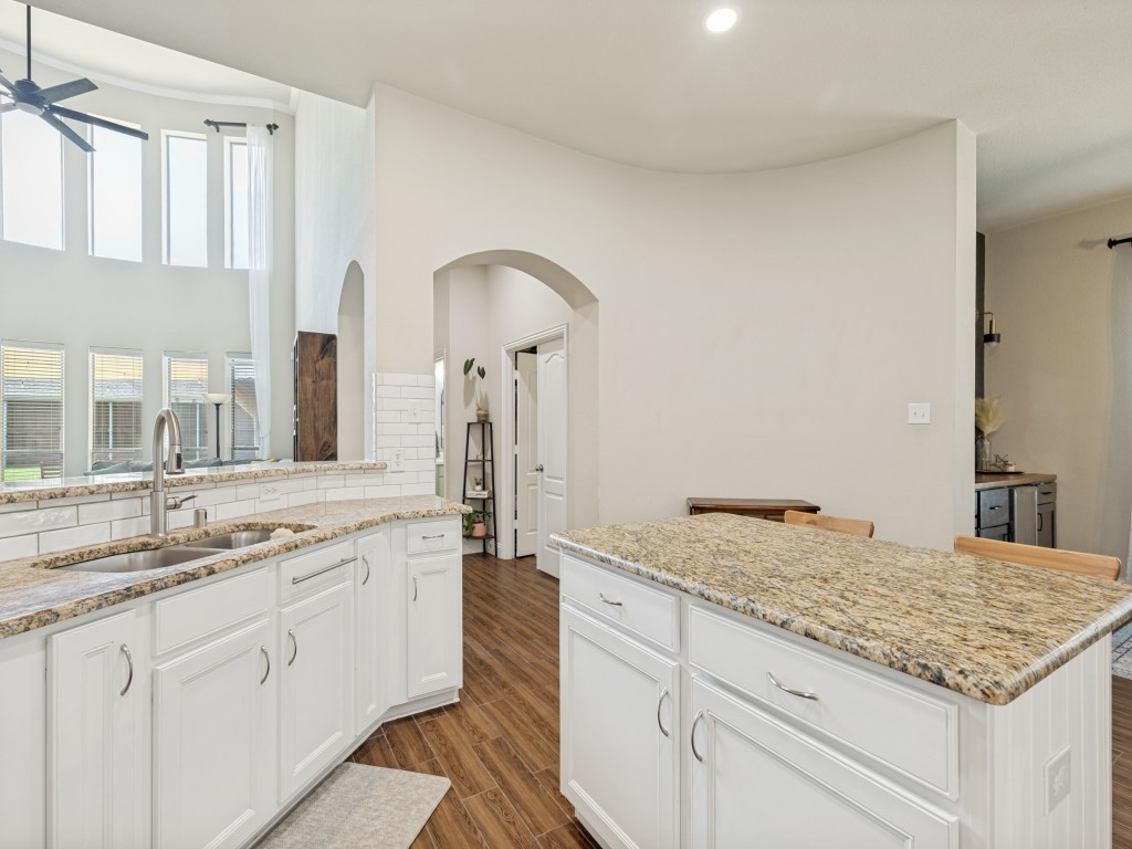 607 Chalk Hill Lane