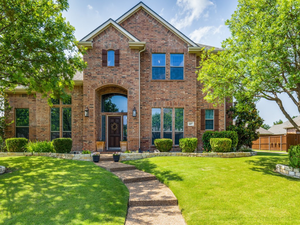 607 Chalk Hill Lane