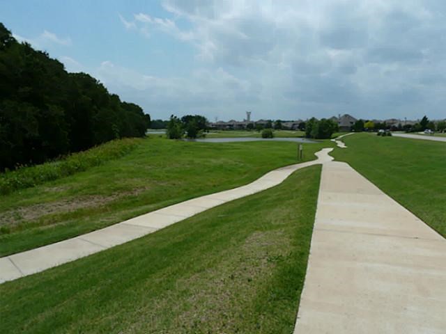 324 HIGHLAND GLEN