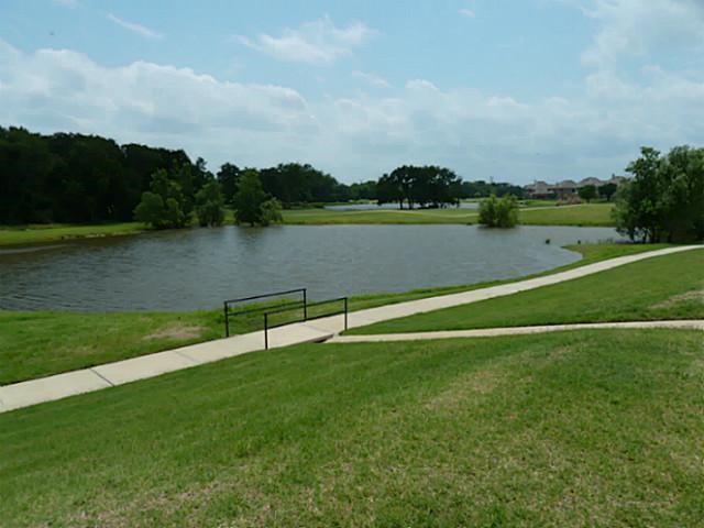 324 HIGHLAND GLEN