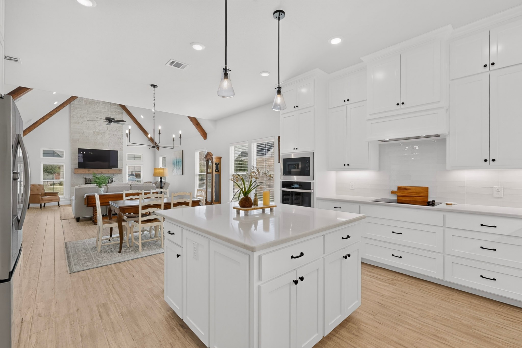 1573 Saylee Lane