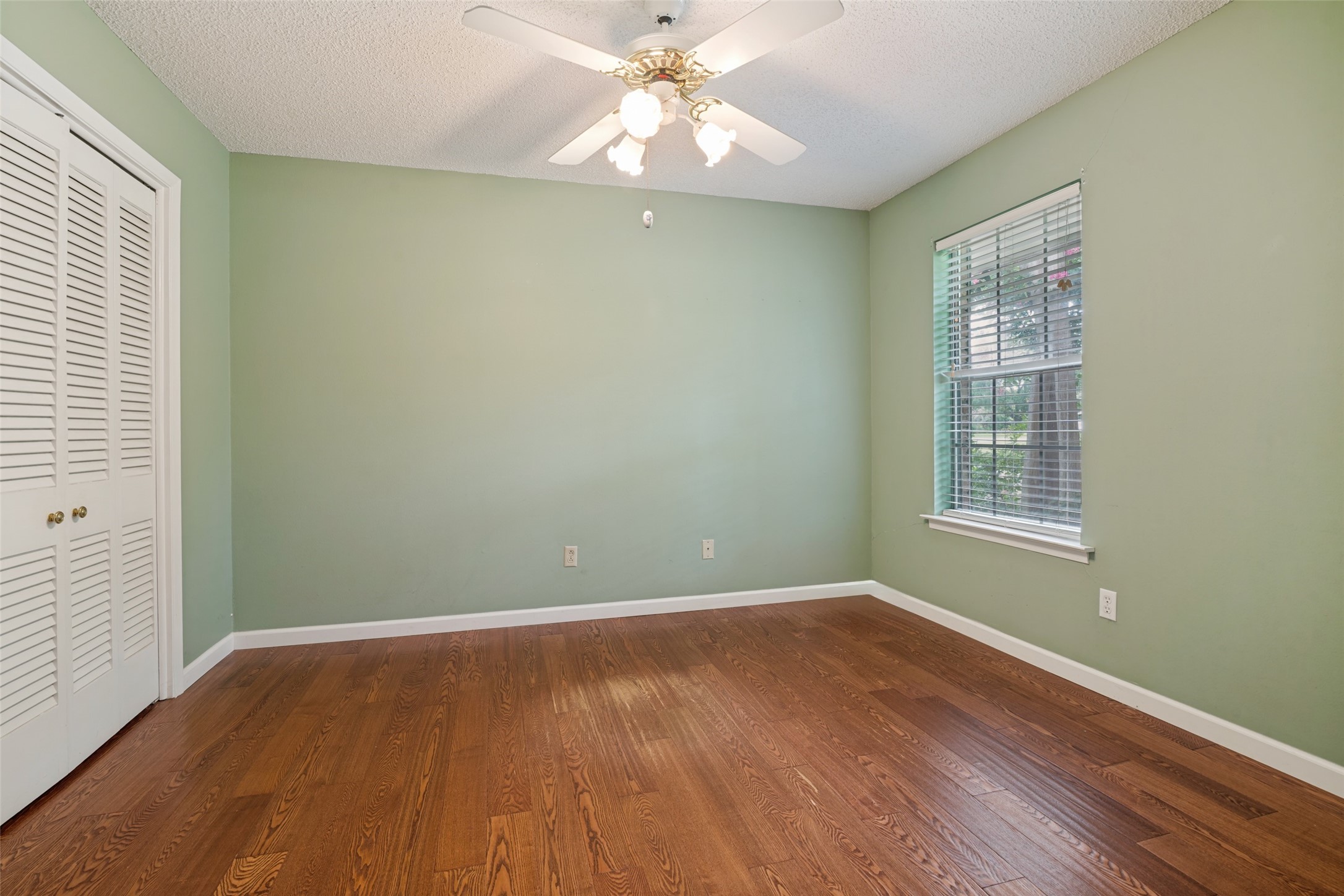 5802 Pecan Grove Drive
