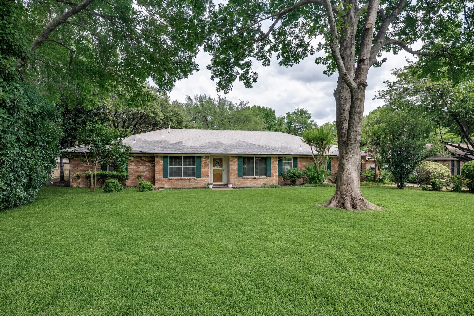 5802 Pecan Grove Drive