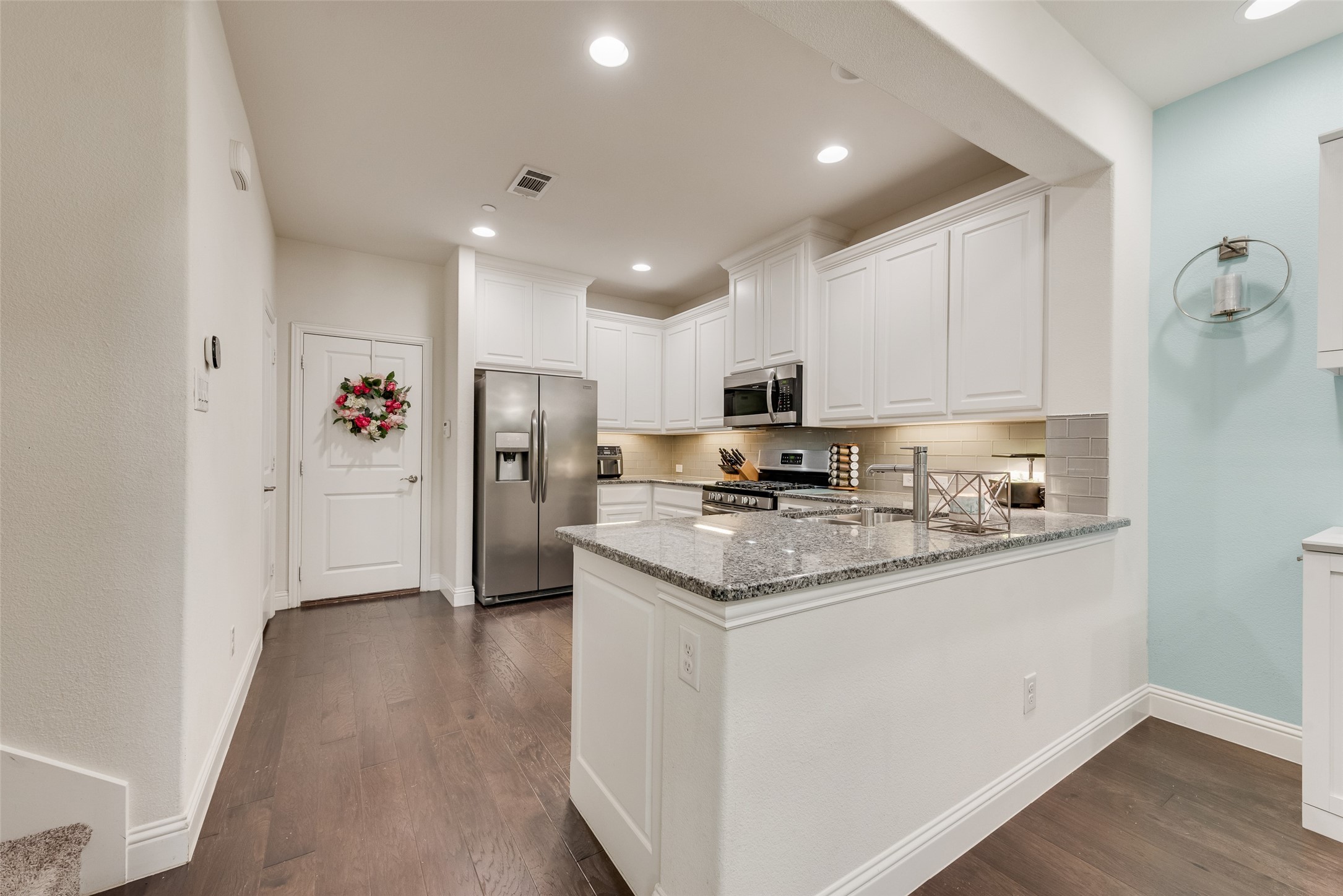 3704 Lantern Lane