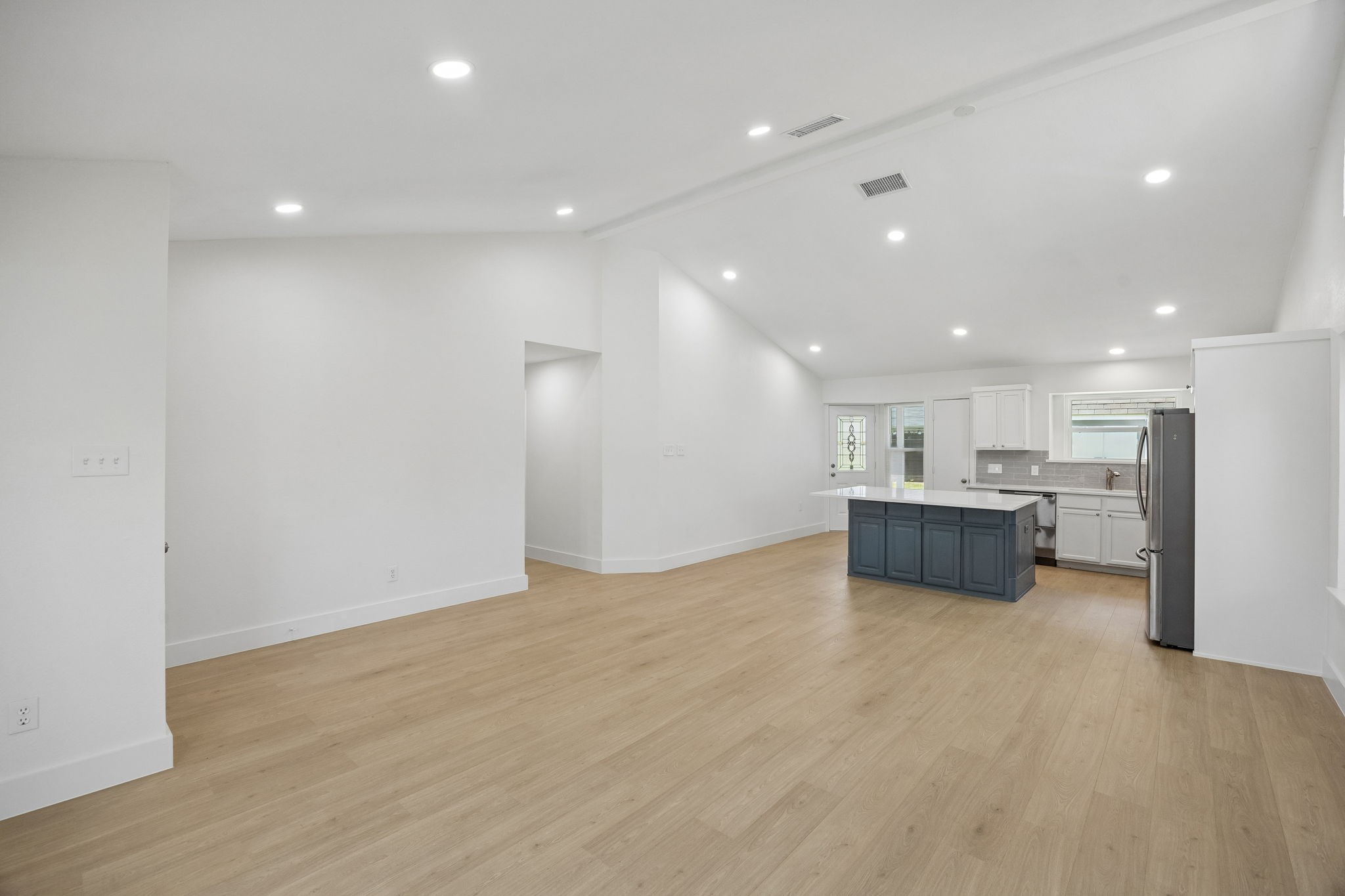 7805 Estates Way