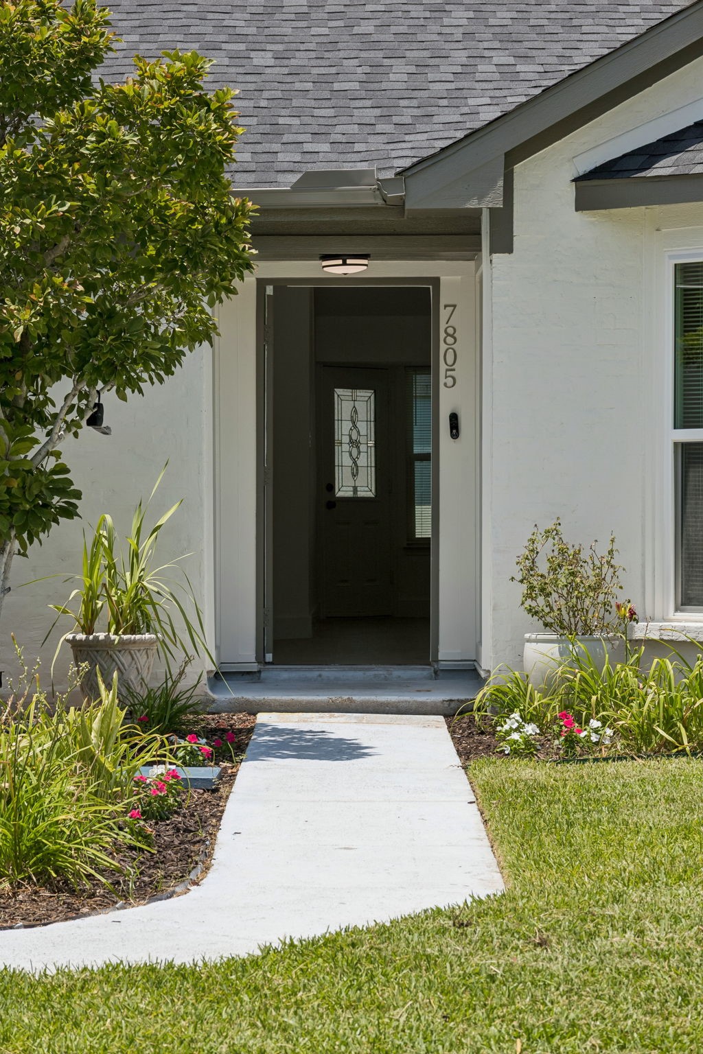 7805 Estates Way