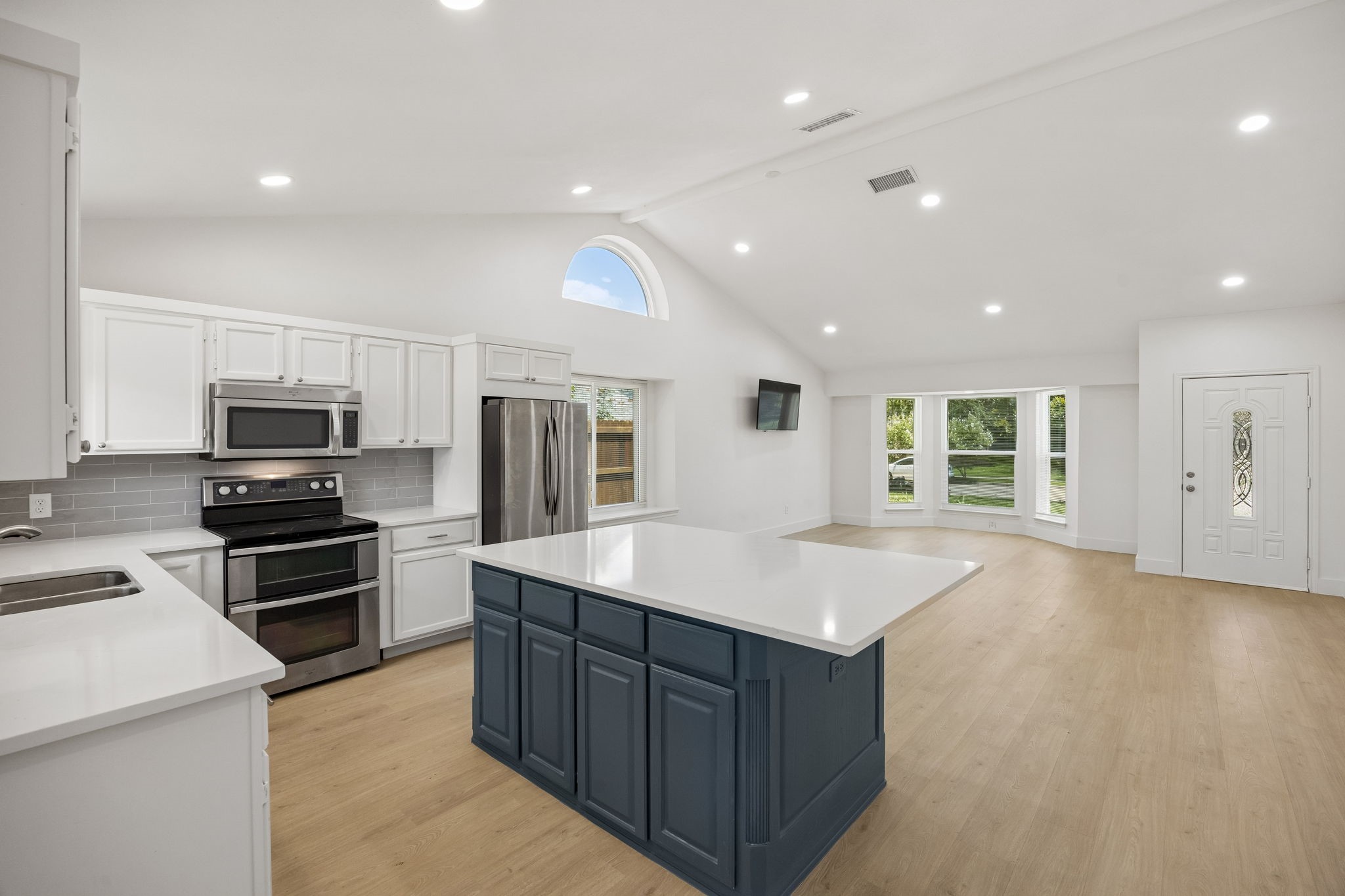 7805 Estates Way
