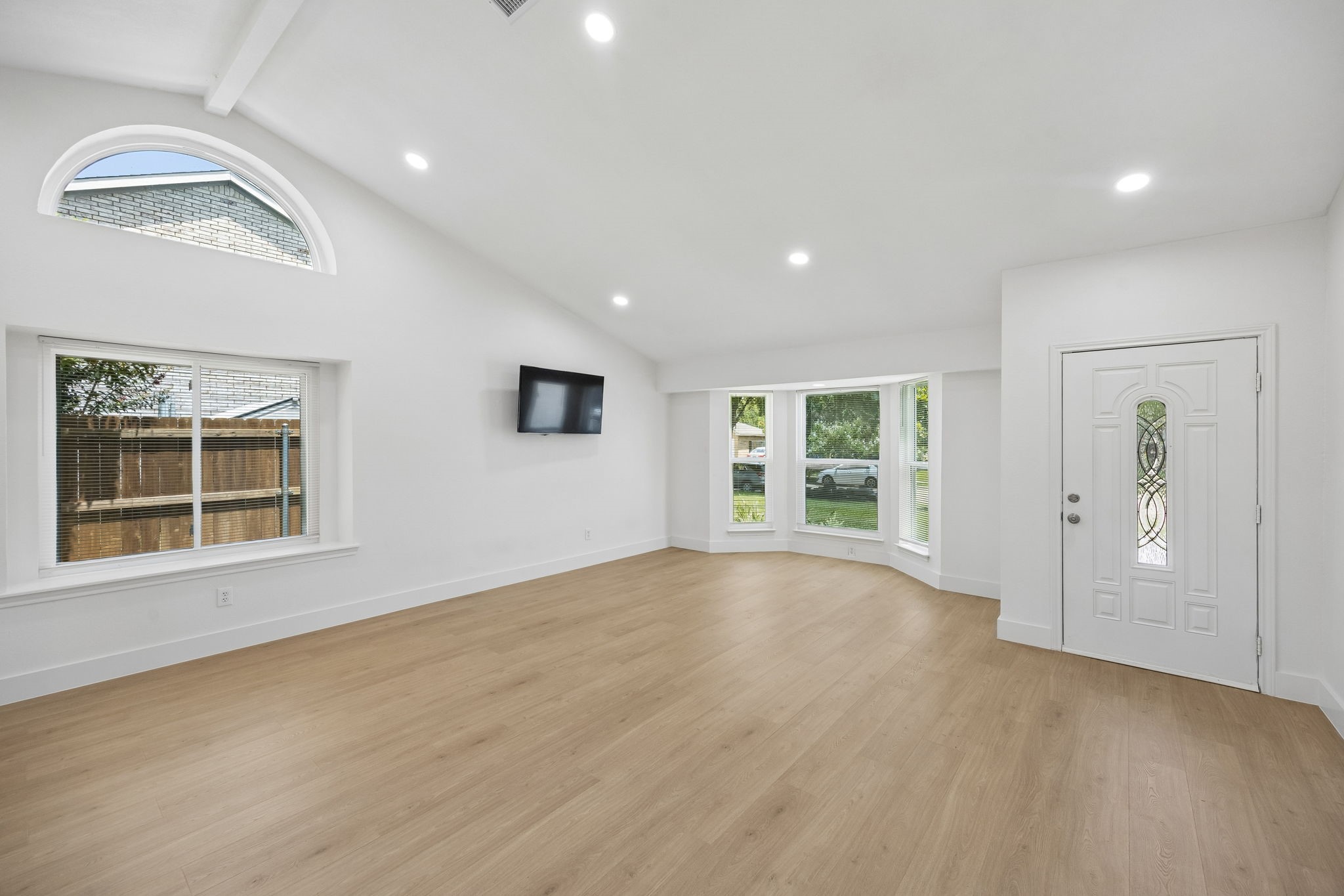 7805 Estates Way
