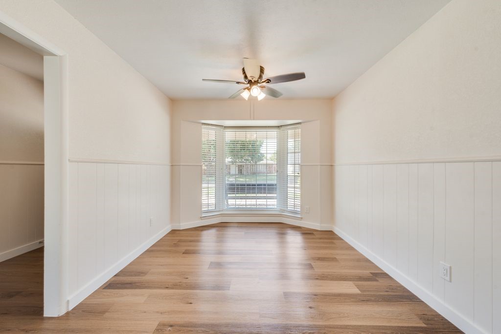 2833 Linden Lea