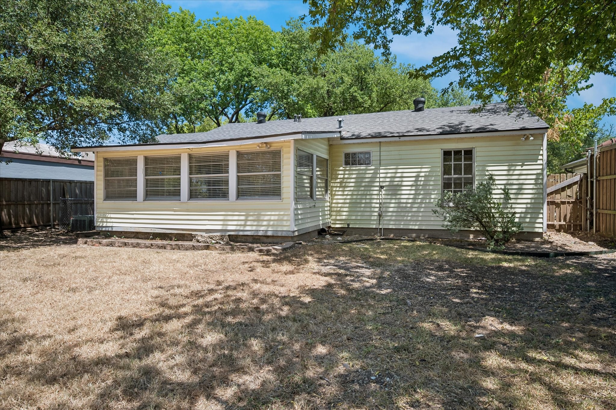 1217 Fuller Drive