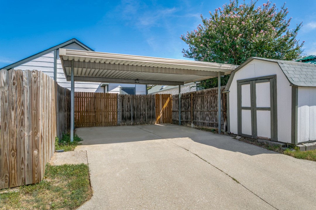 1332 Cedar Ridge Drive