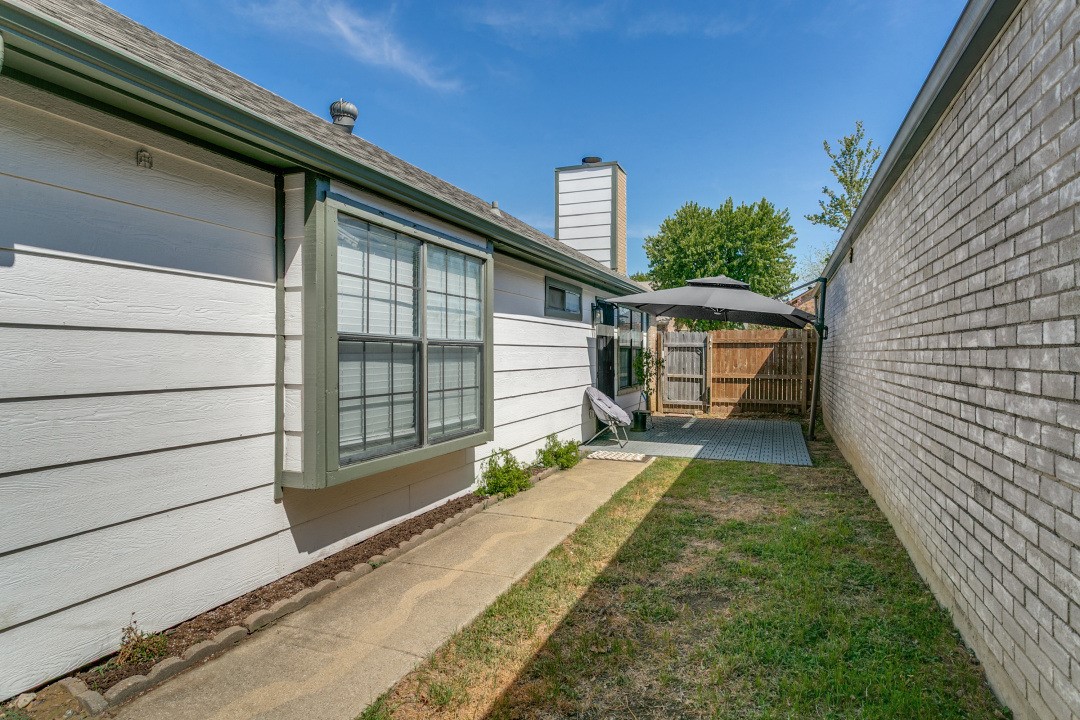 1332 Cedar Ridge Drive