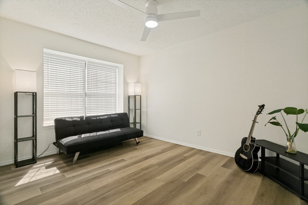 1332 Cedar Ridge Drive