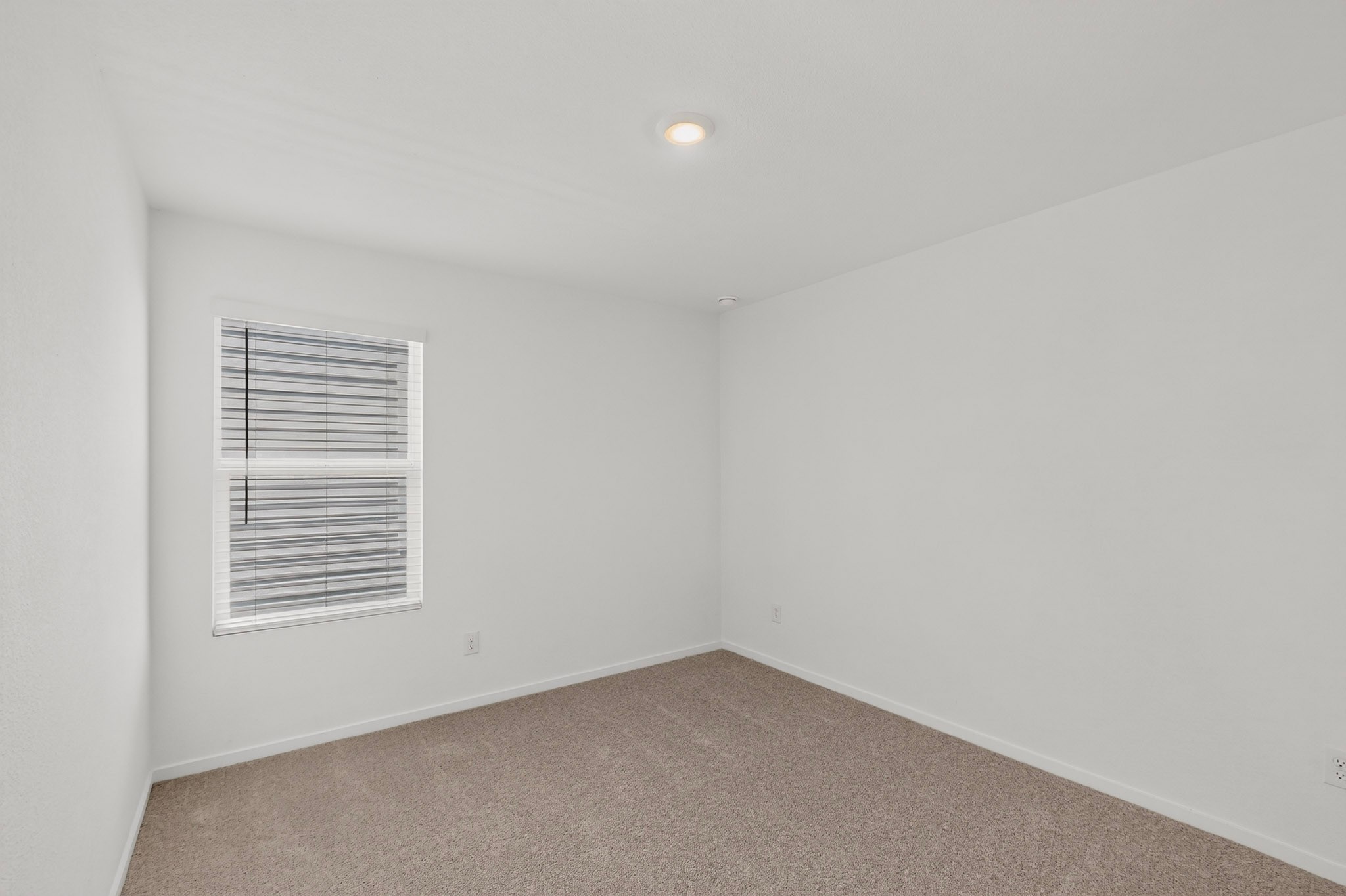 624 Kinglet Lane