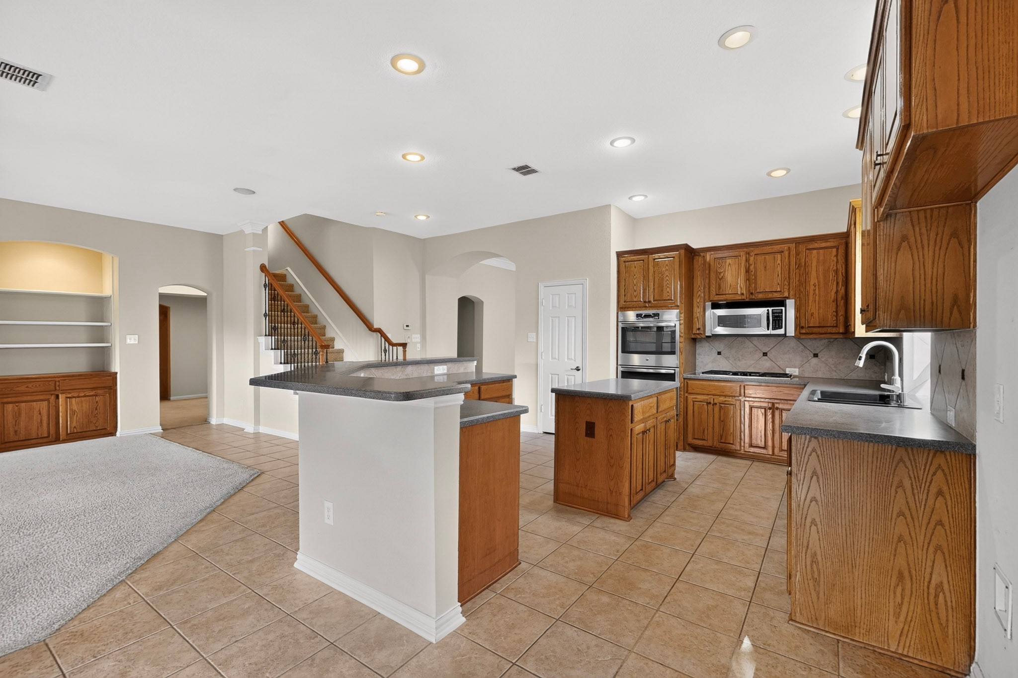 905 Mallard Trail