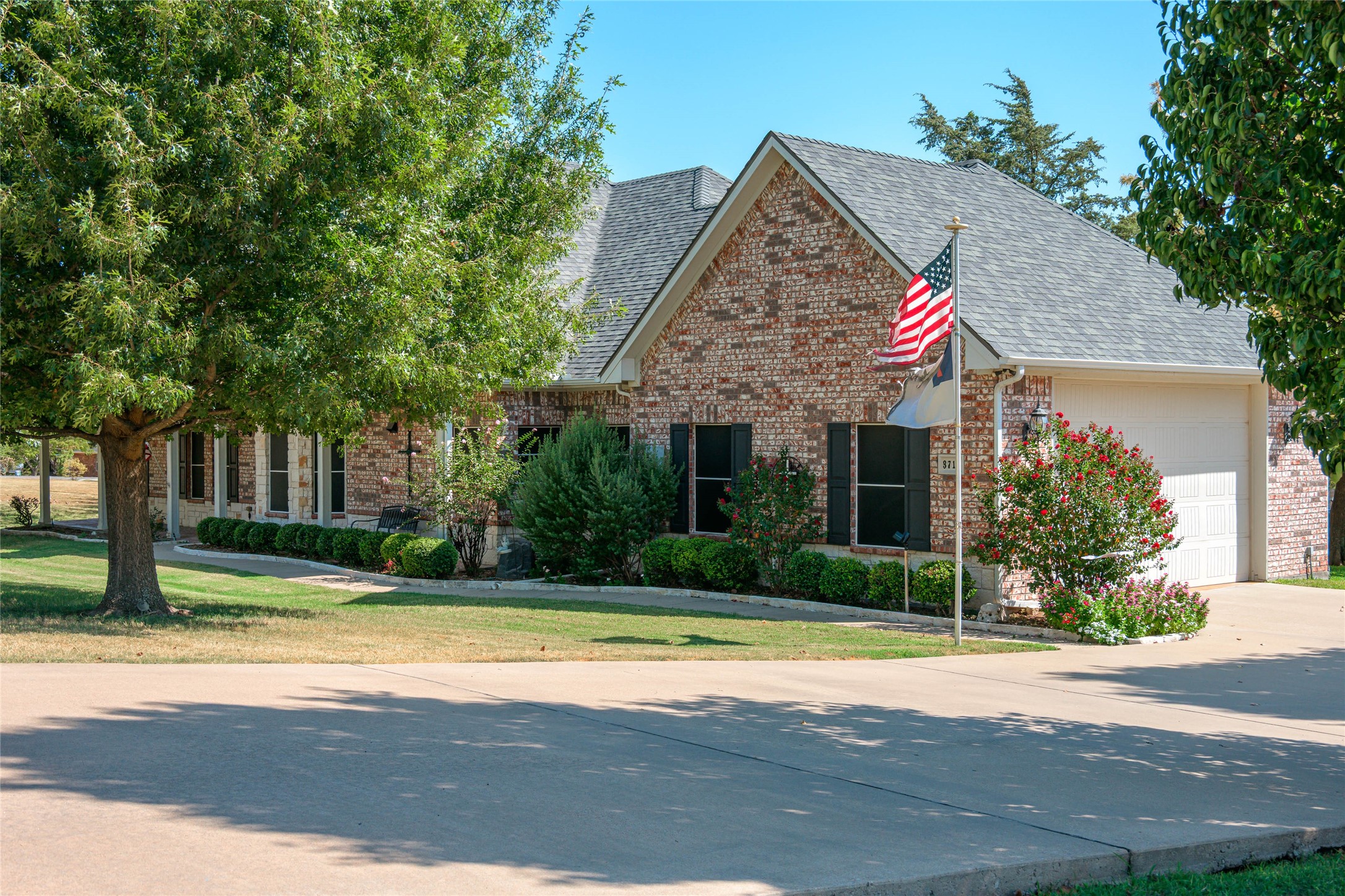 3711 Heatherwood Lane