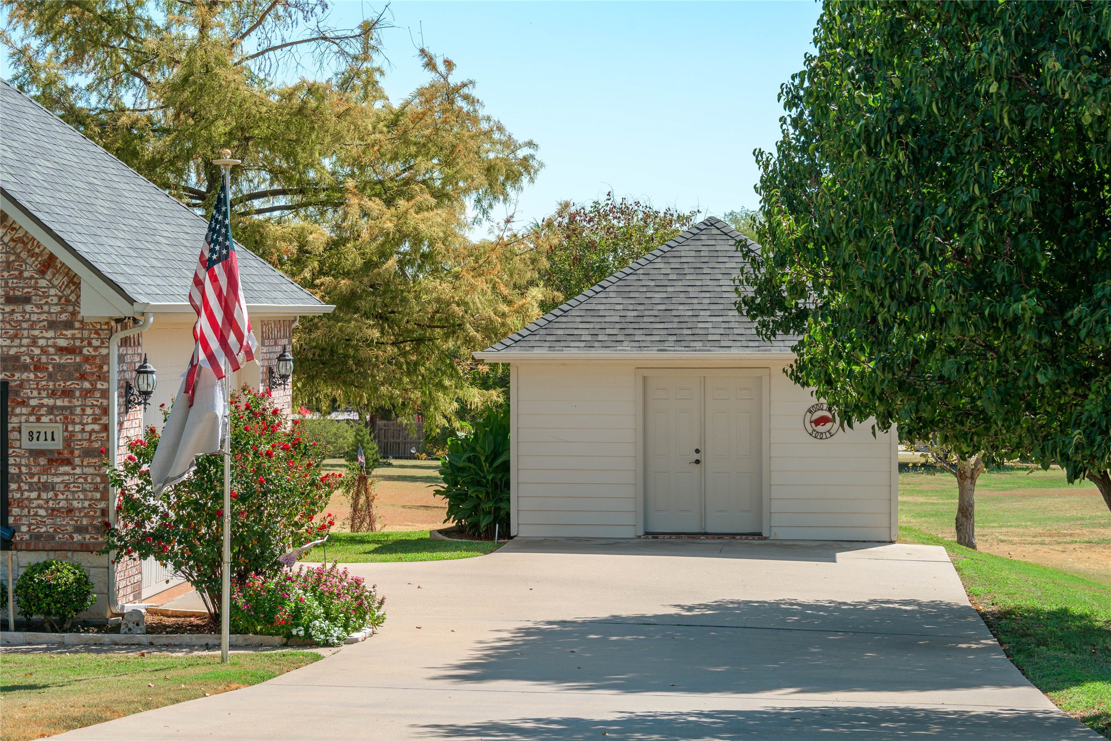 3711 Heatherwood Lane