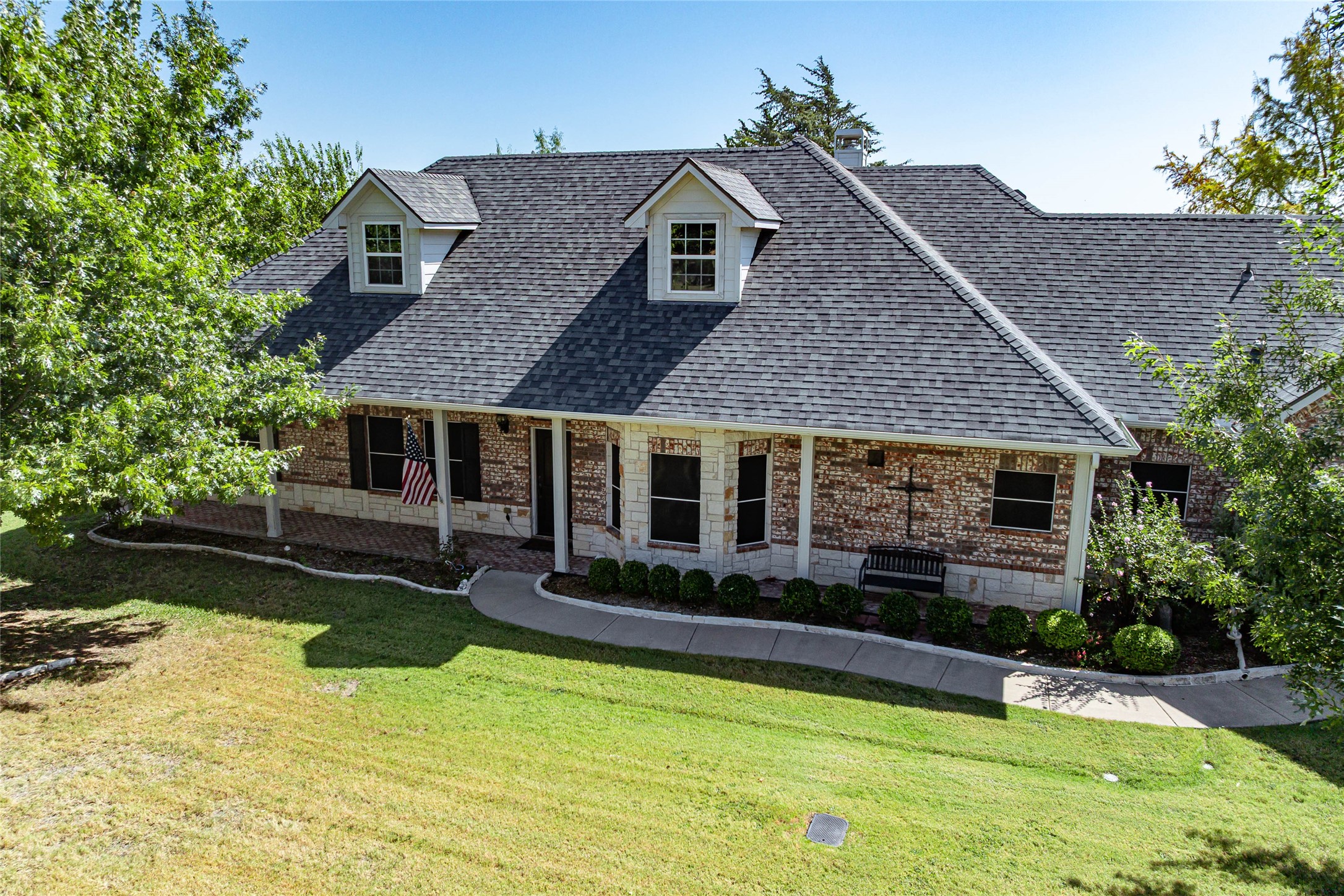3711 Heatherwood Lane
