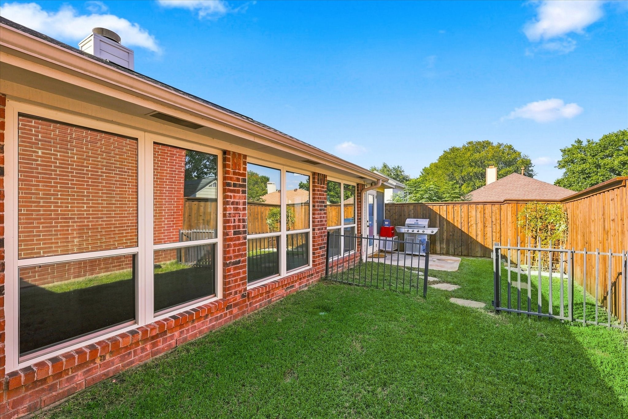 2109 Glen Heights Drive