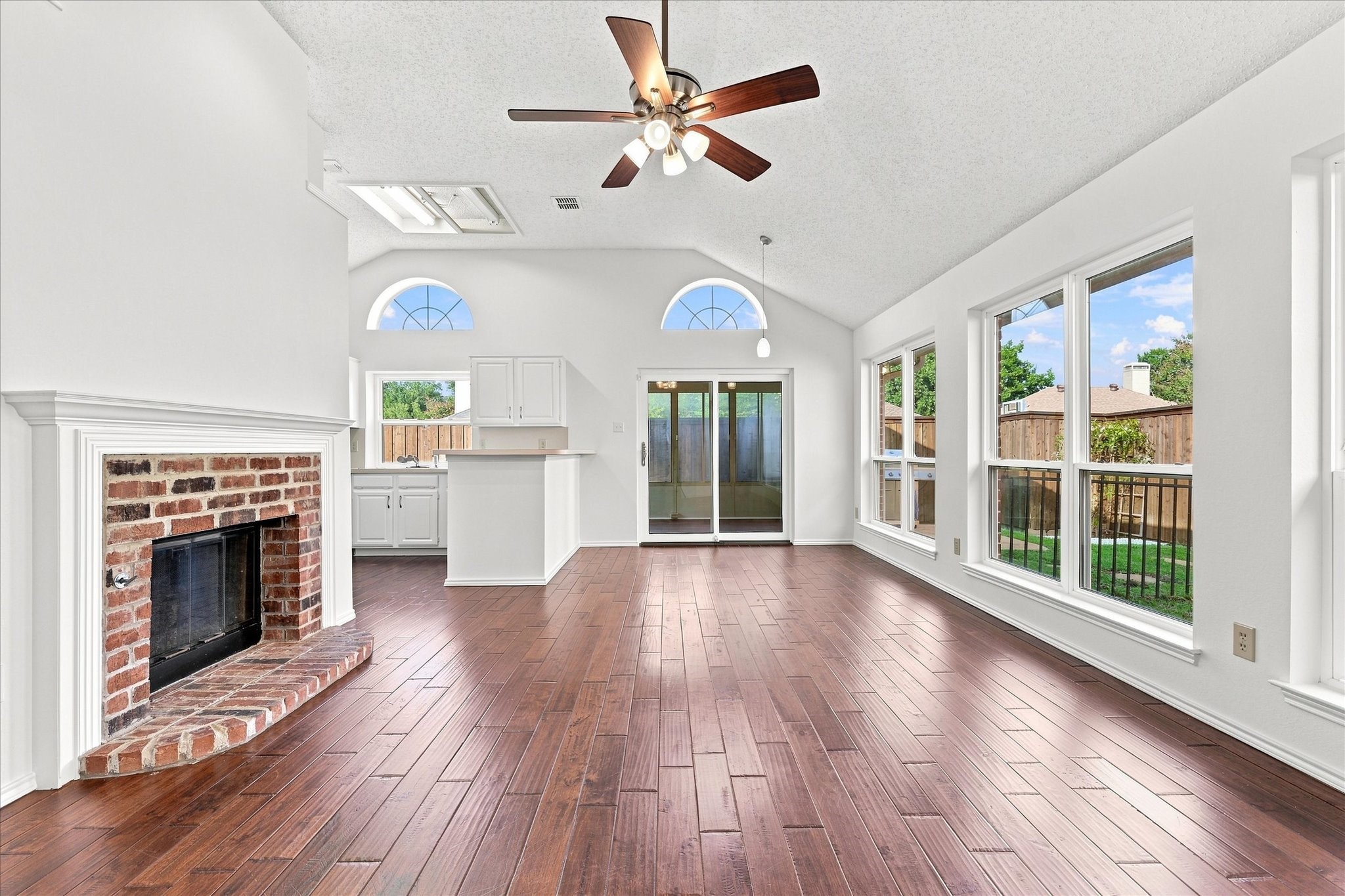 2109 Glen Heights Drive