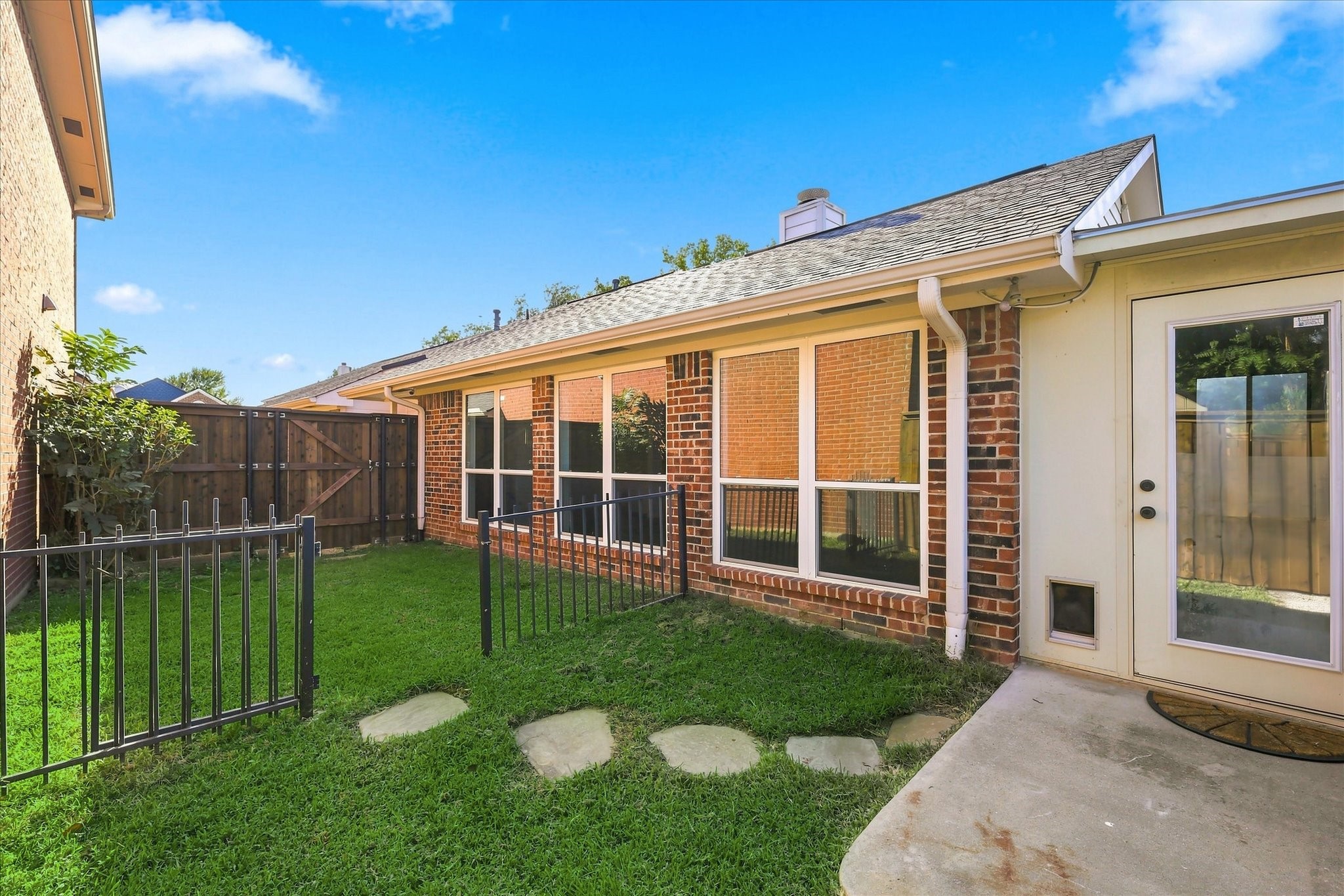 2109 Glen Heights Drive