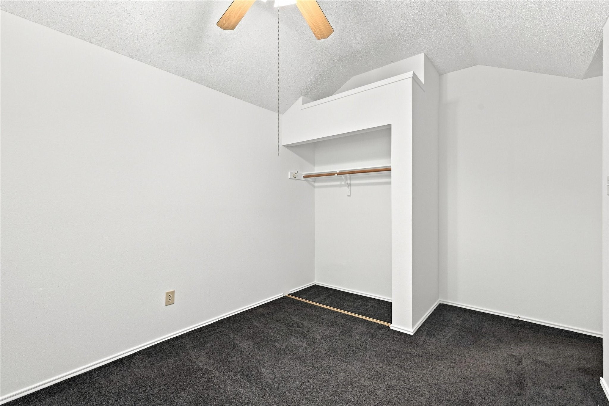2109 Glen Heights Drive