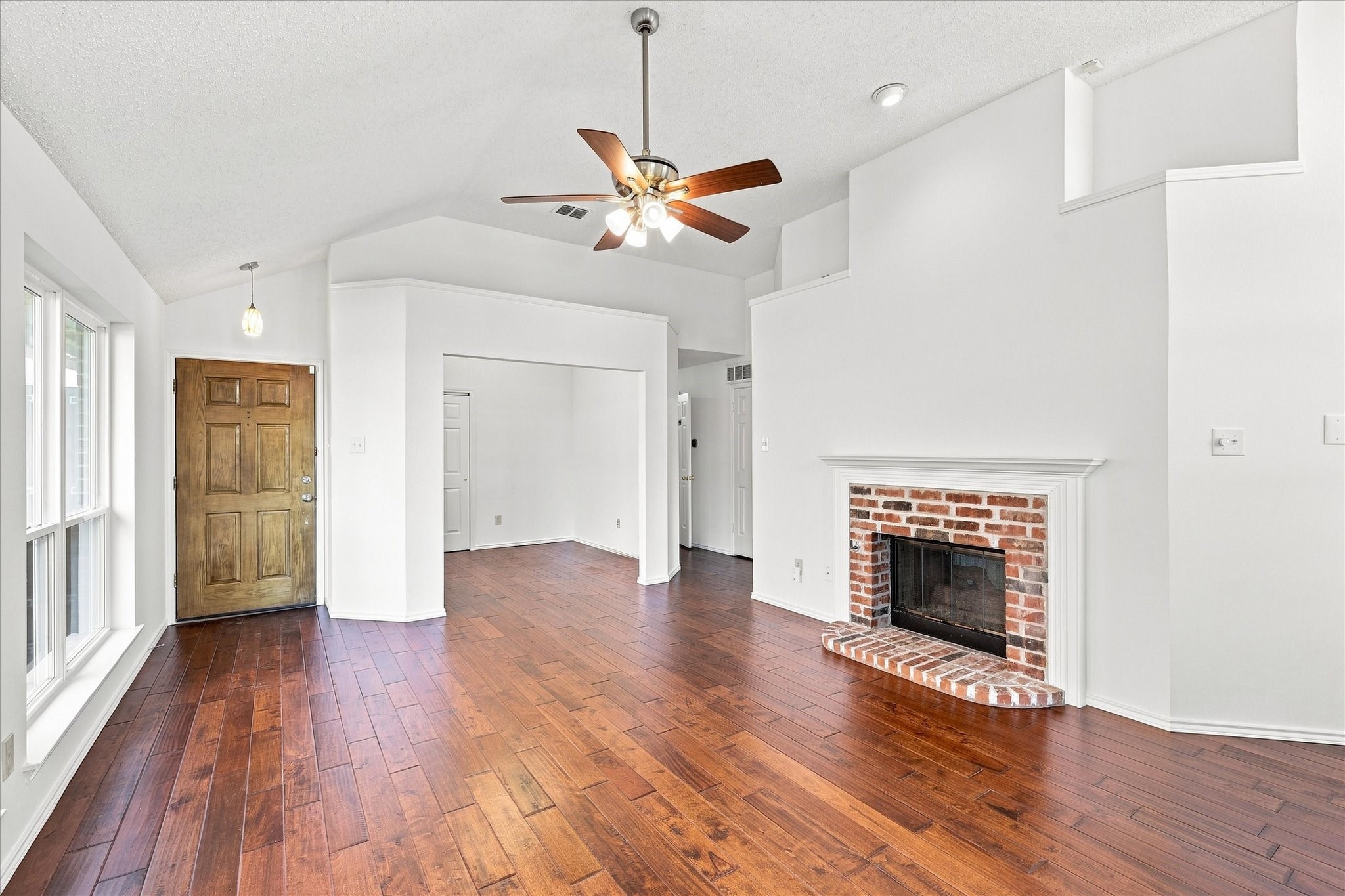 2109 Glen Heights Drive