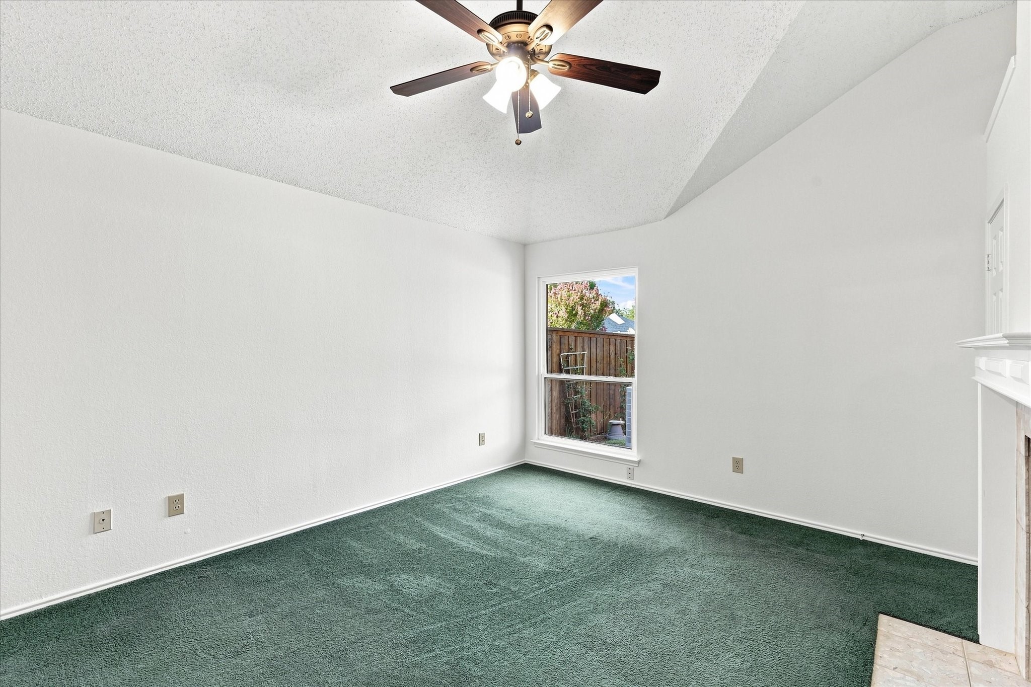 2109 Glen Heights Drive