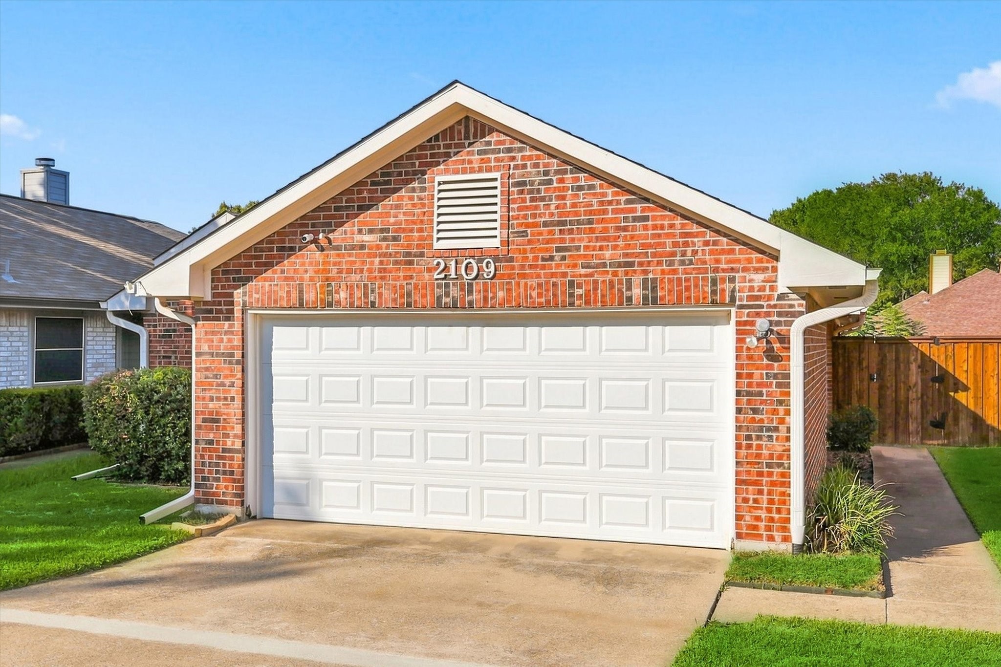 2109 Glen Heights Drive