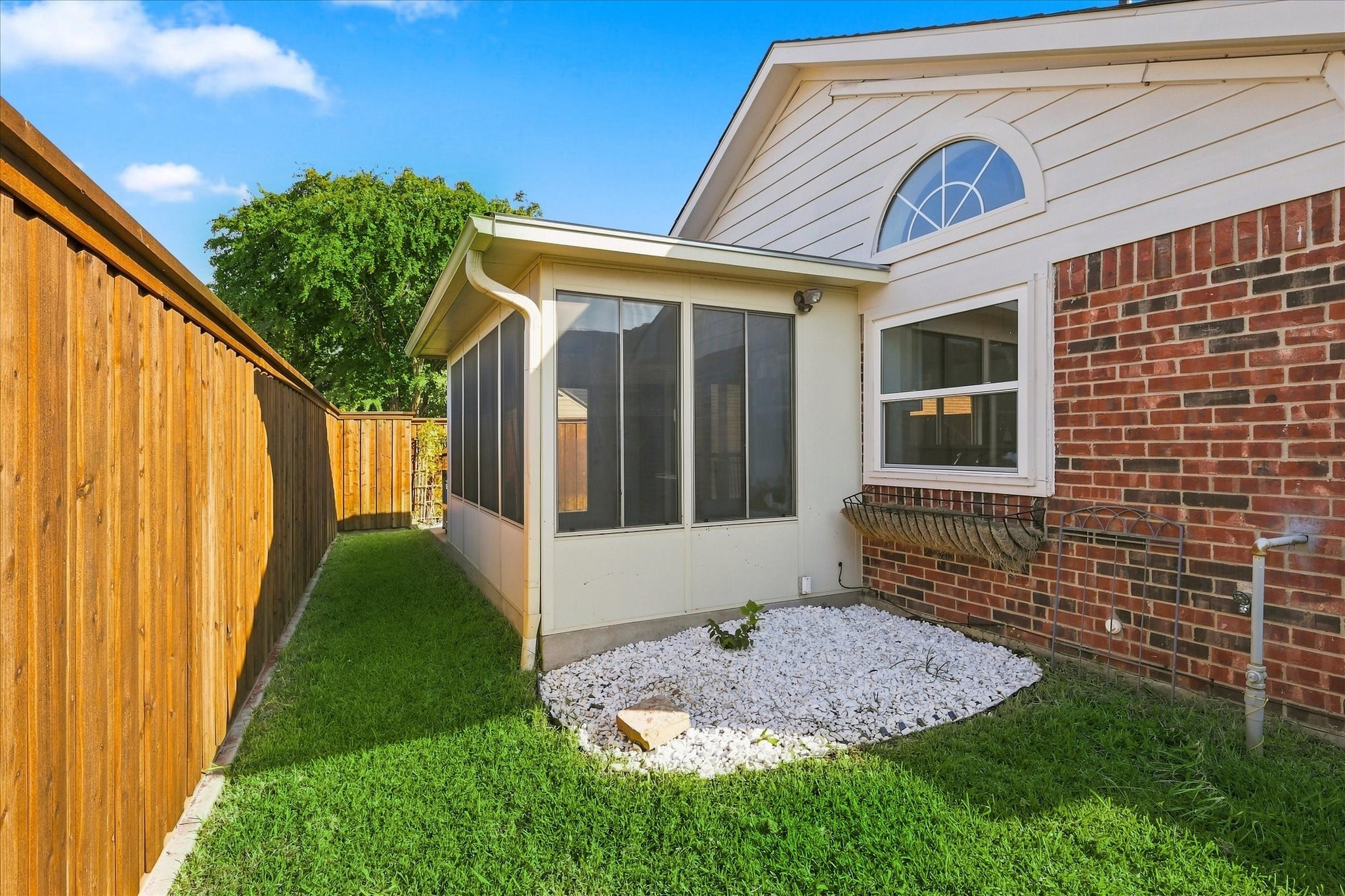 2109 Glen Heights Drive